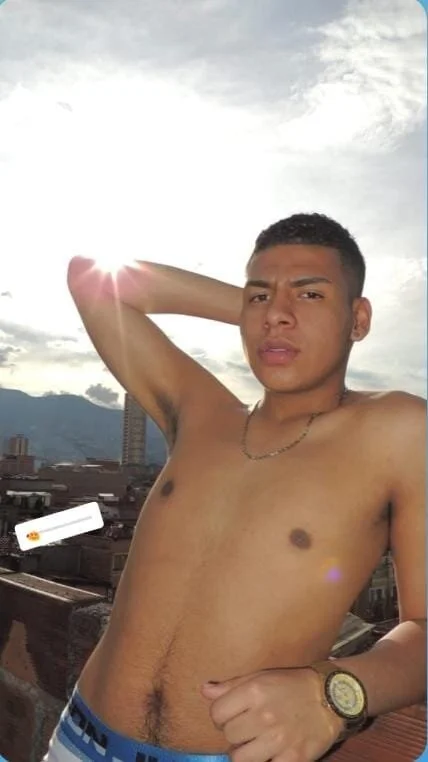 XXX Porn Photo of Nude diegohot34 3