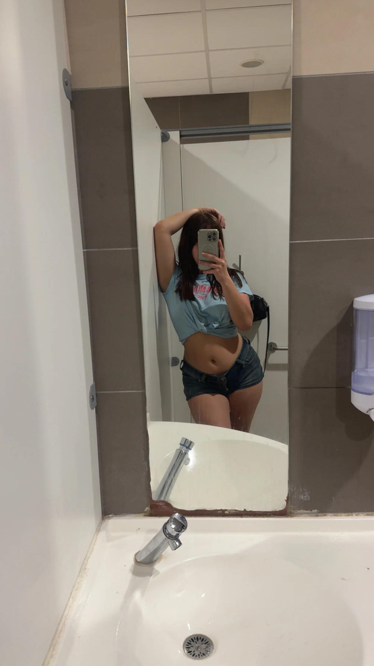 XXX Porn Photo of Nude bebecita_x 18