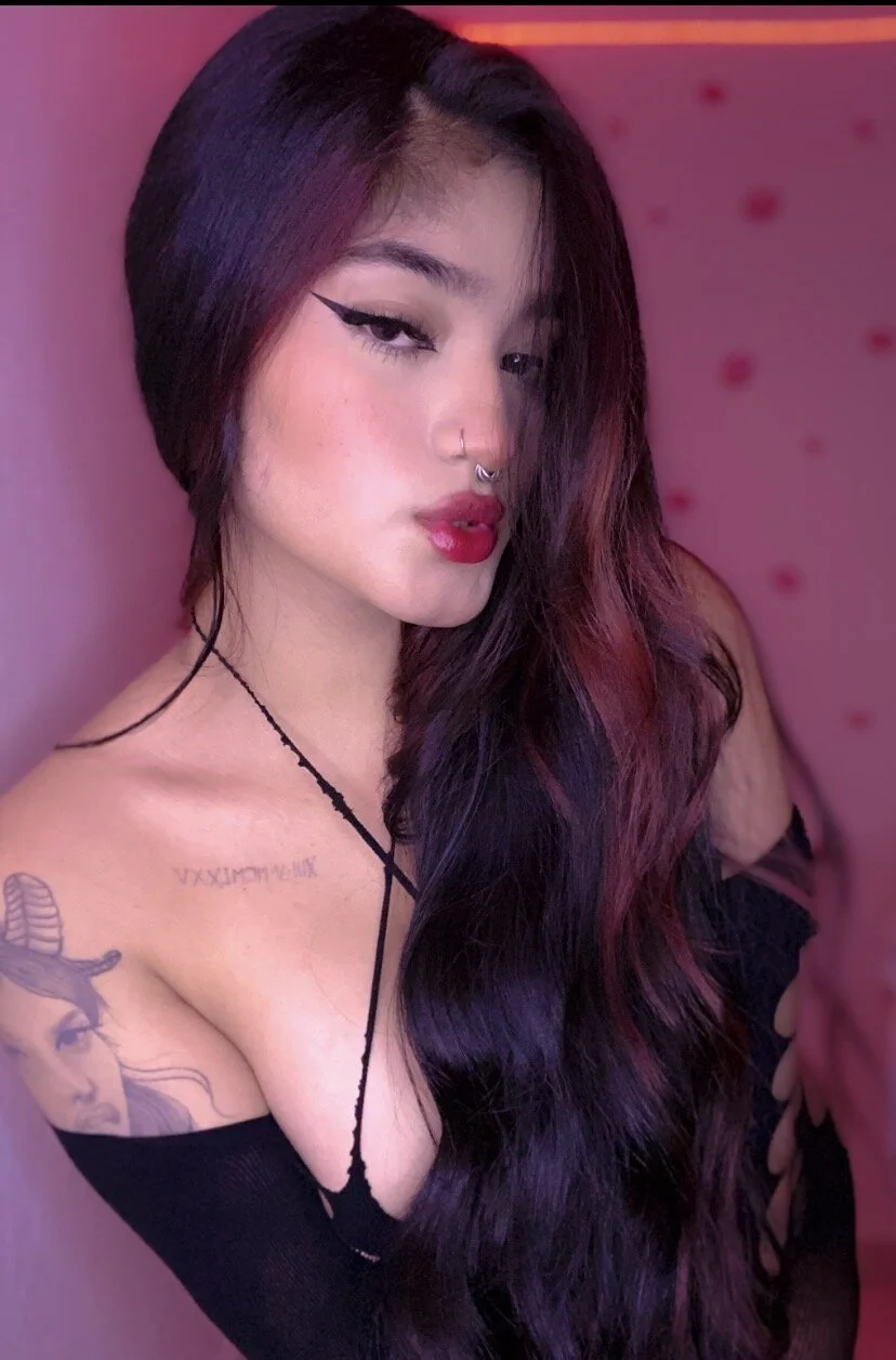 XXX Porn Photo of Nude charlotte_9999 202