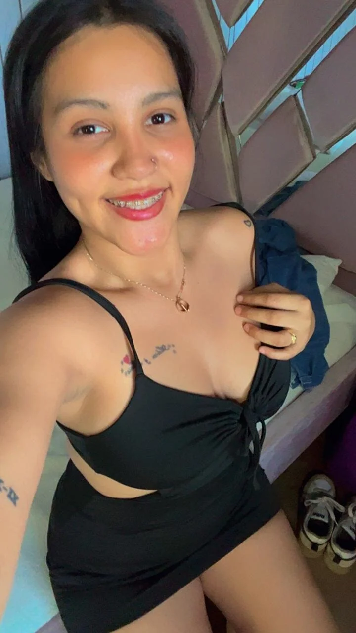 XXX Porn Photo of Nude charlotte_sophi 20