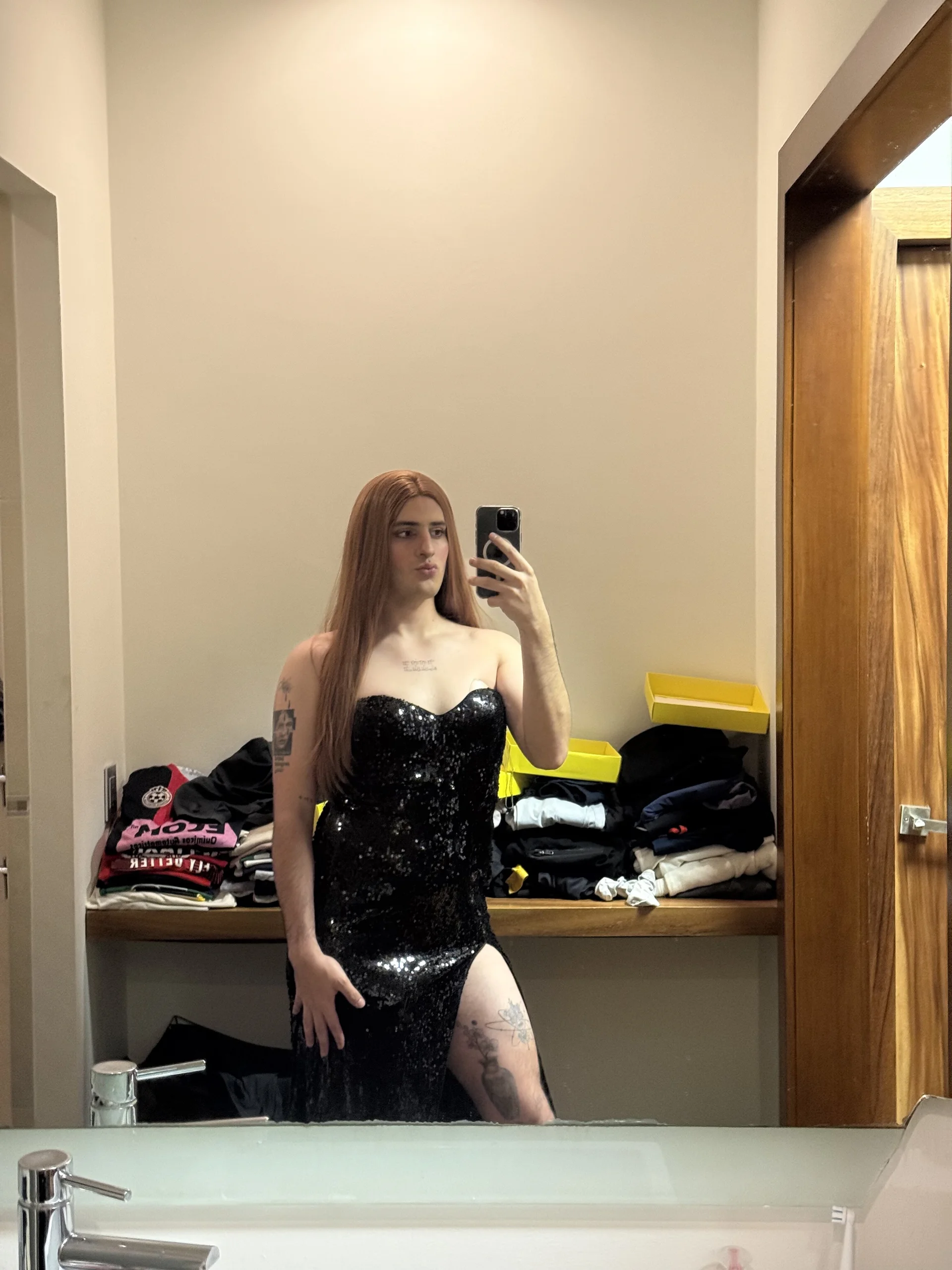 XXX Porn Photo of Nude Reginav 10