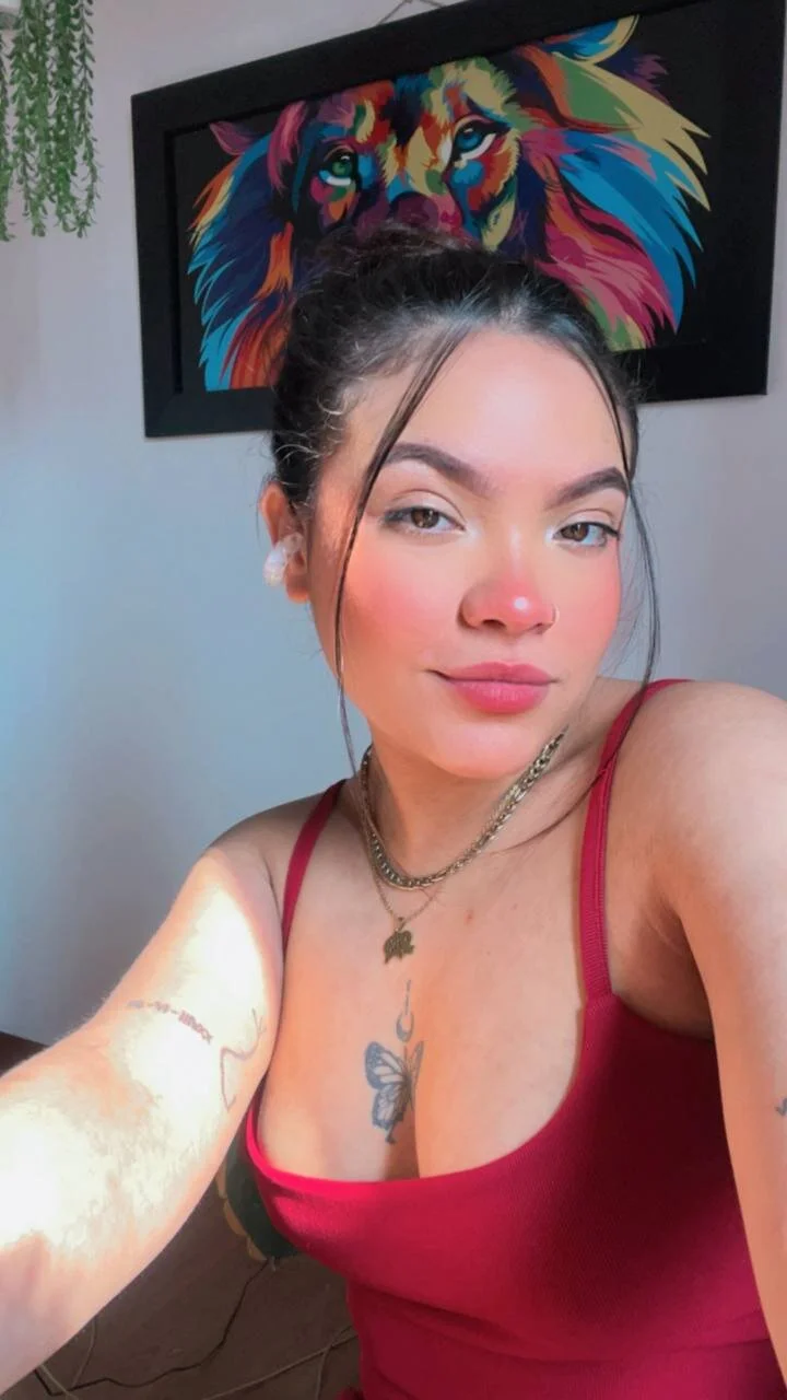XXX Porn Photo of Nude EsmeCaldwel 18