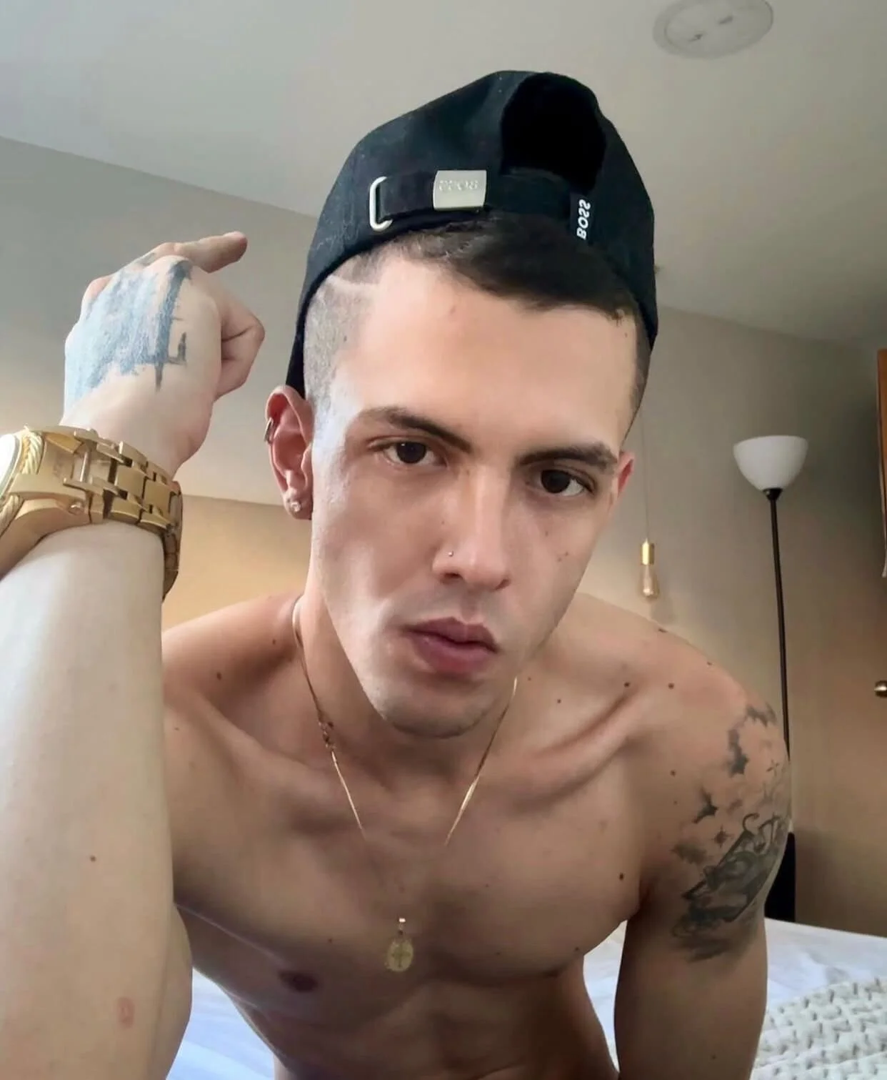 XXX Porn Photo of Nude ANDRES_AREVALO 5