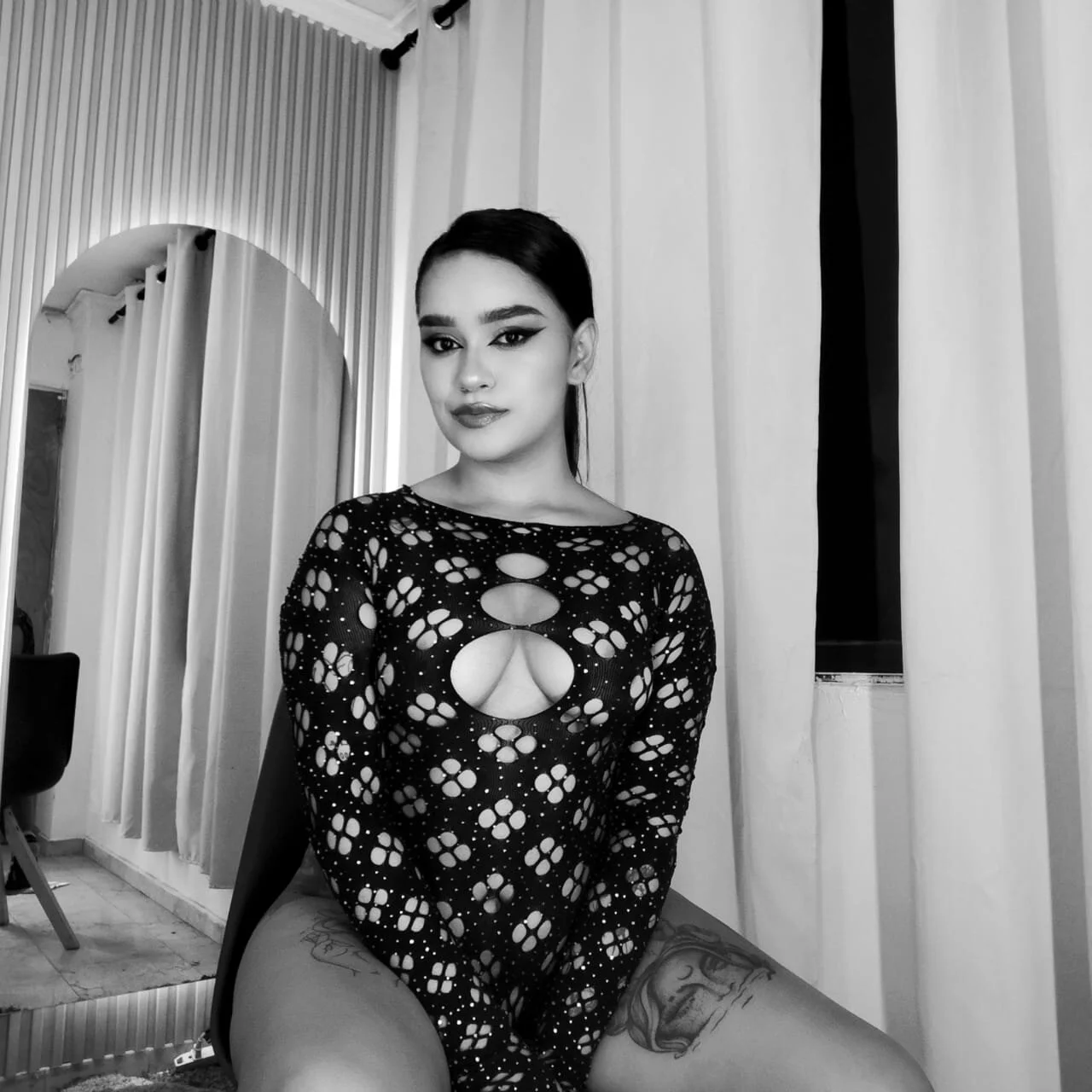 XXX Porn Photo of Nude coraline_v 11