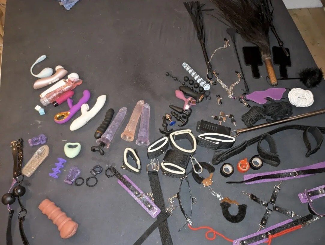 XXX Porn Photo of Nude makeucomee 1