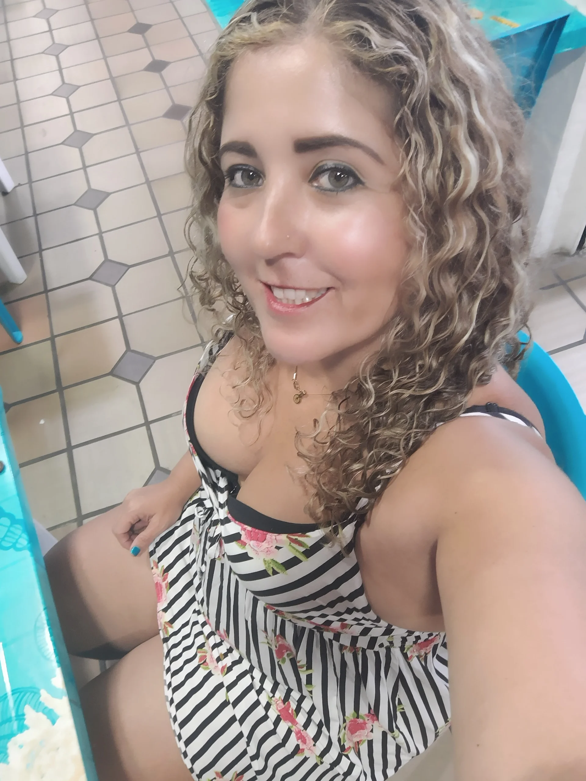 XXX Porn Photo of Nude camile_milf 21