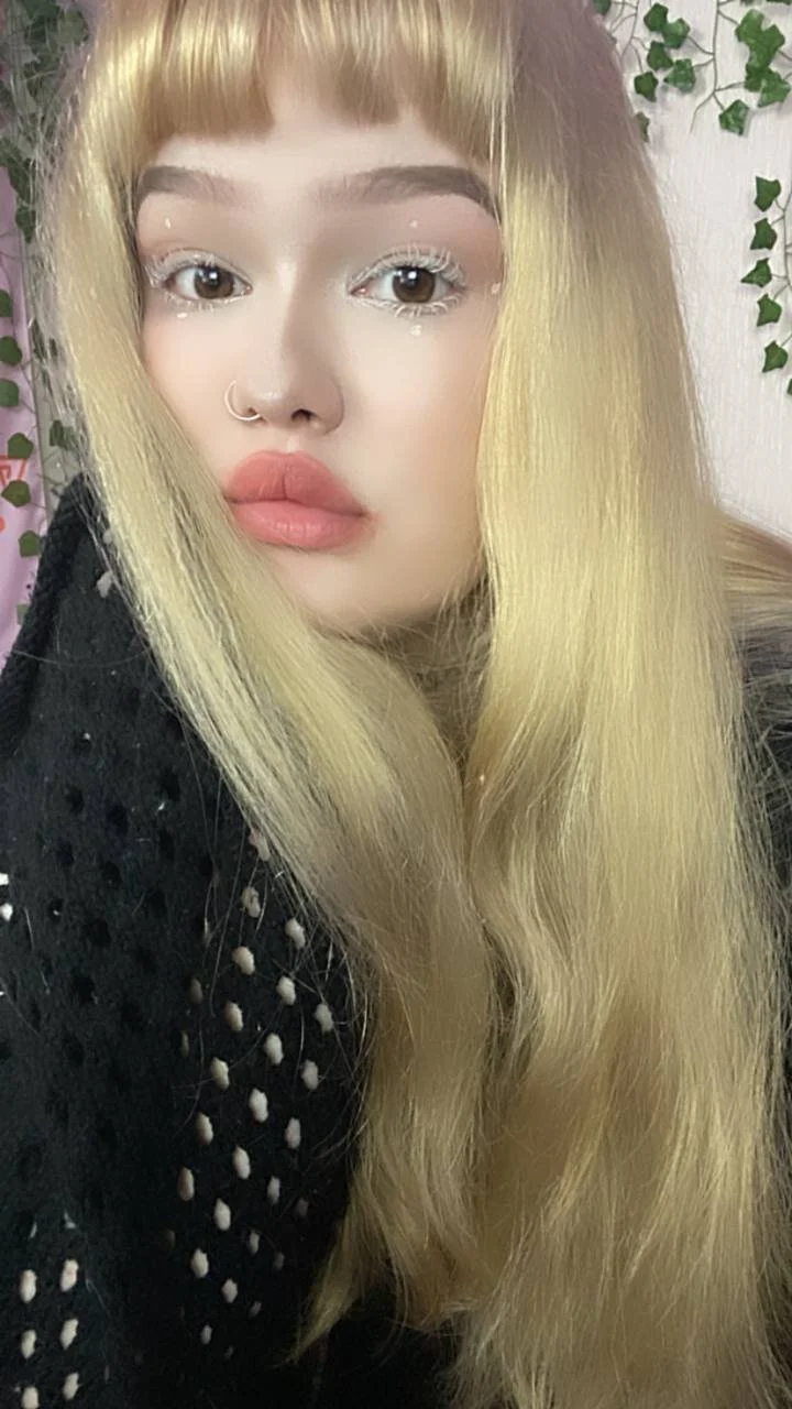 XXX Porn Photo of Nude _CandyM1lky_ 32