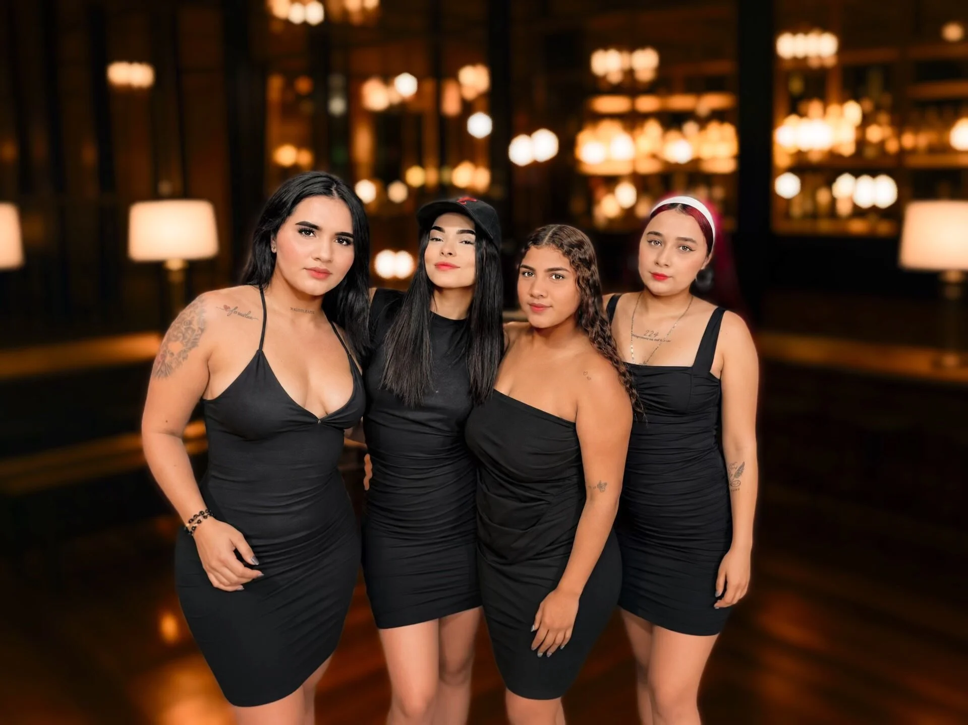 XXX Porn Photo of Nude Fivegirls5 10