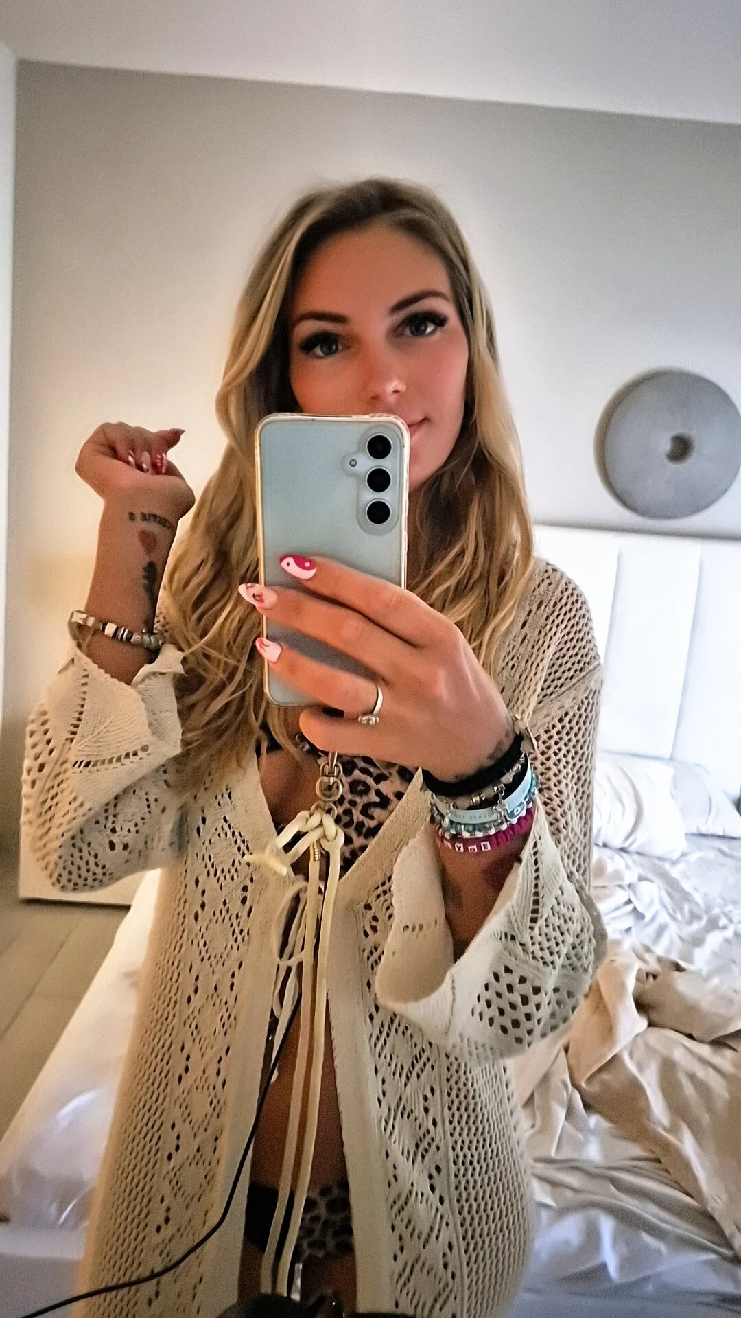XXX Porn Photo of Nude Ly_die 16