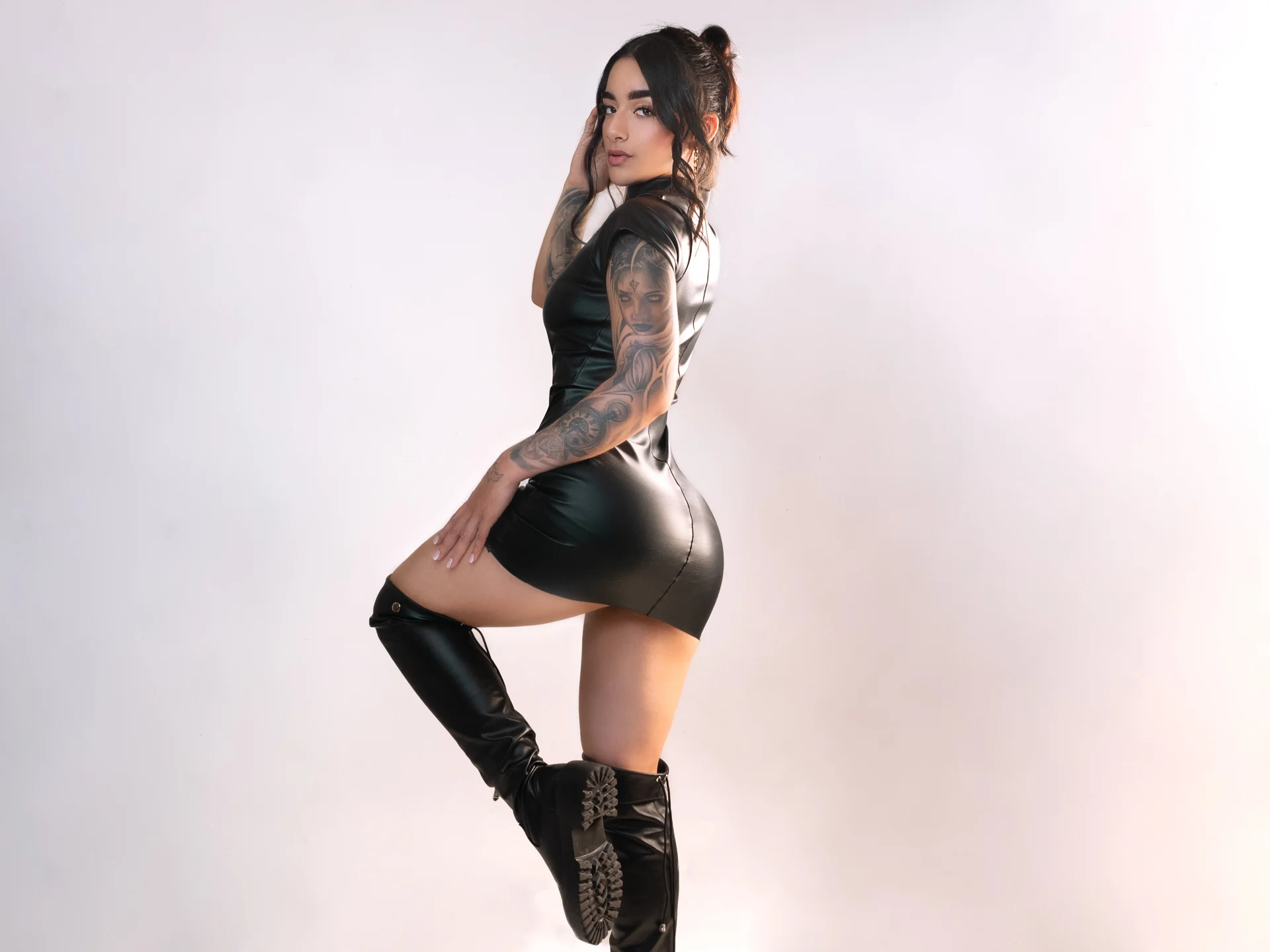 XXX Porn Photo of Nude ValenWill 16