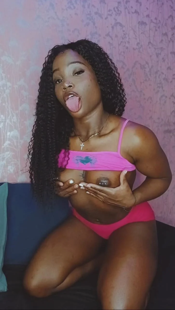 XXX Porn Photo of Nude IrisHerrera_ 30
