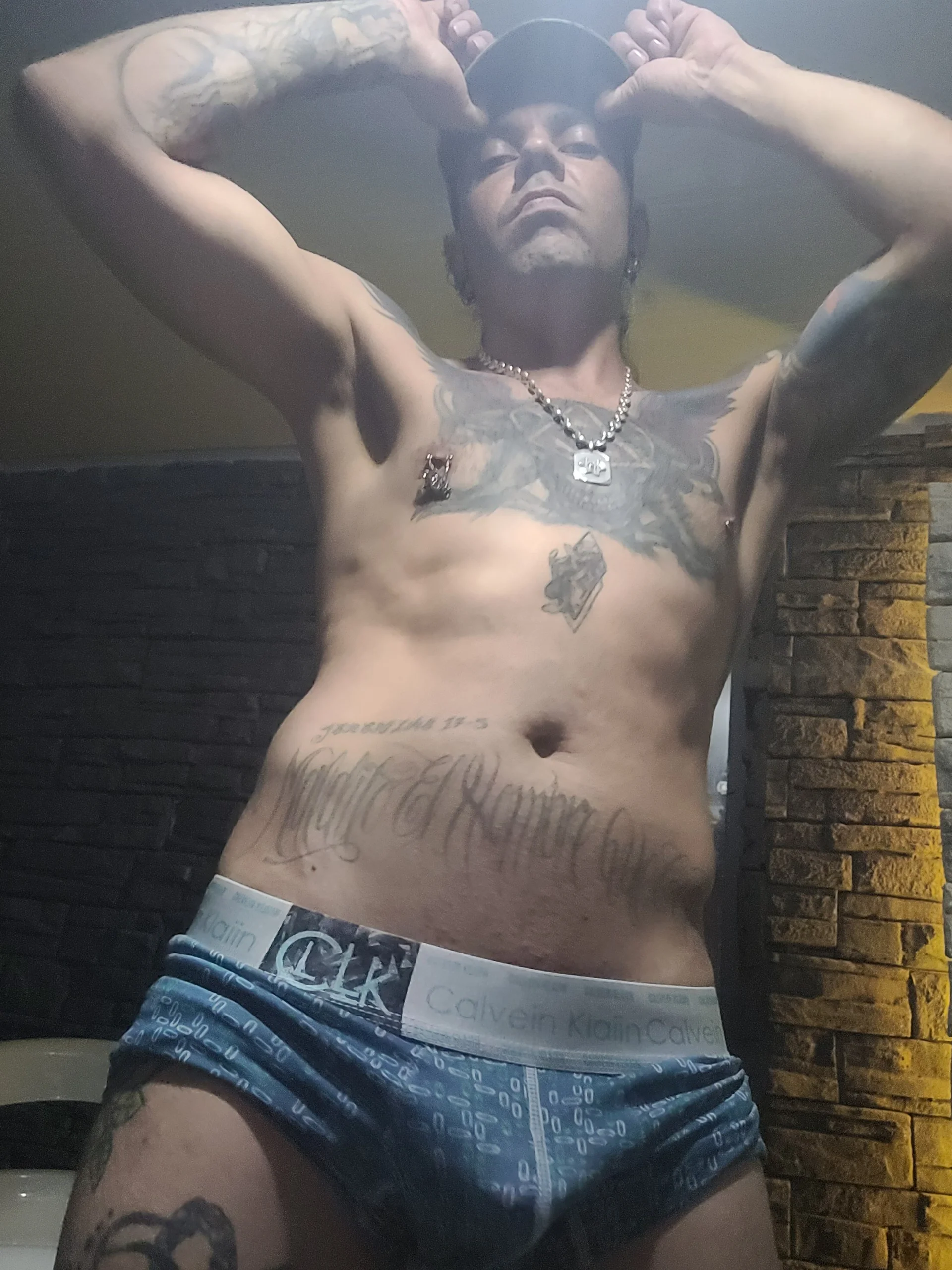 XXX Porn Photo of Nude ronhaldsteel 1