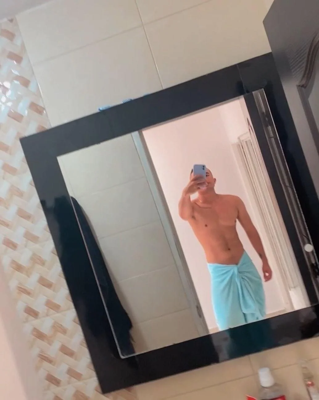 XXX Porn Photo of Nude sebastian_oconnor77 17