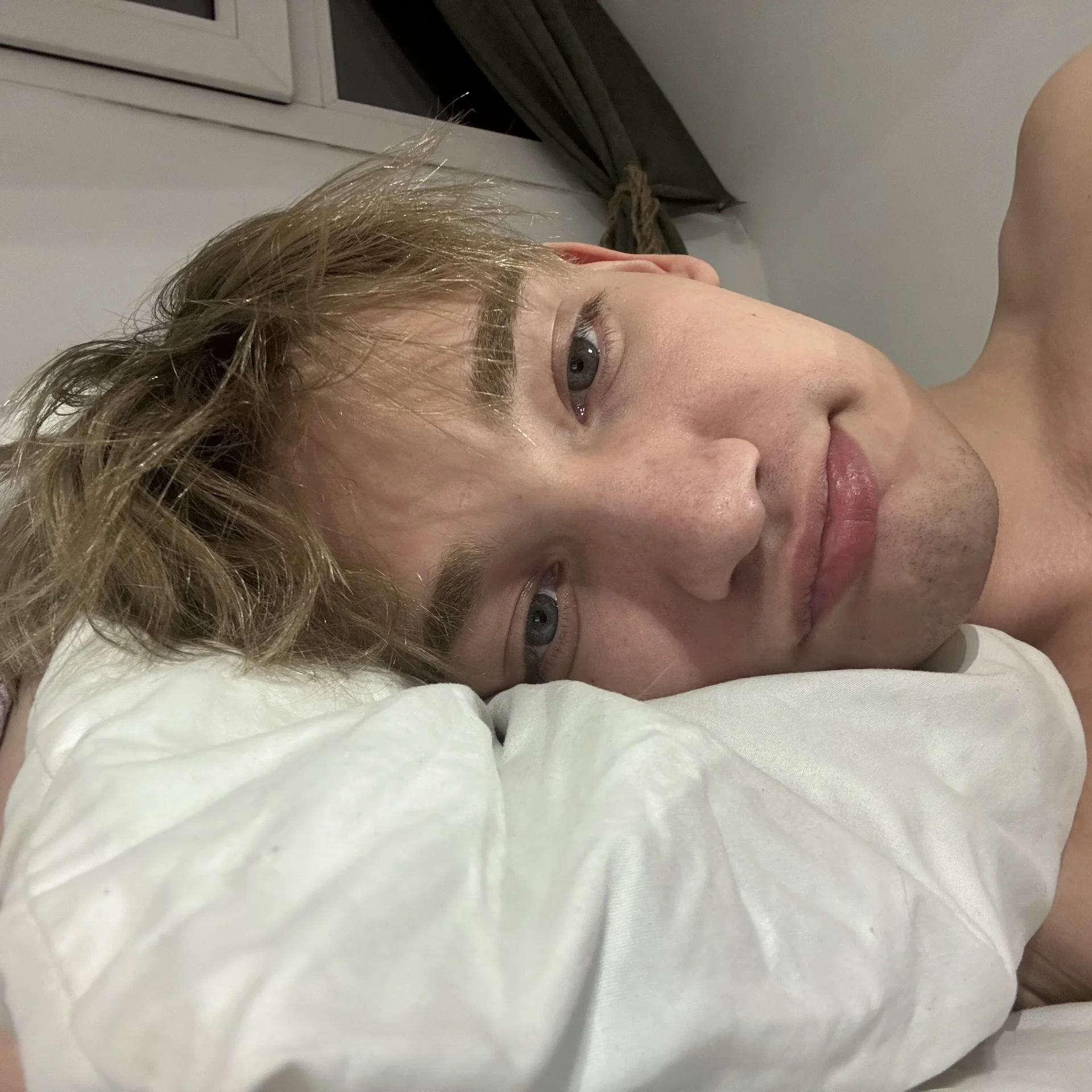 XXX Porn Photo of Nude Julian_wins 3