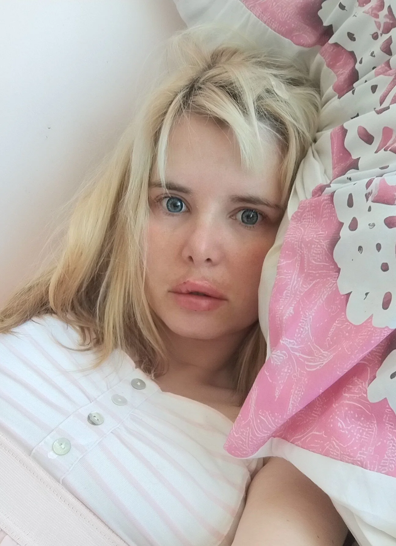 XXX Porn Photo of Nude HornyElena 4