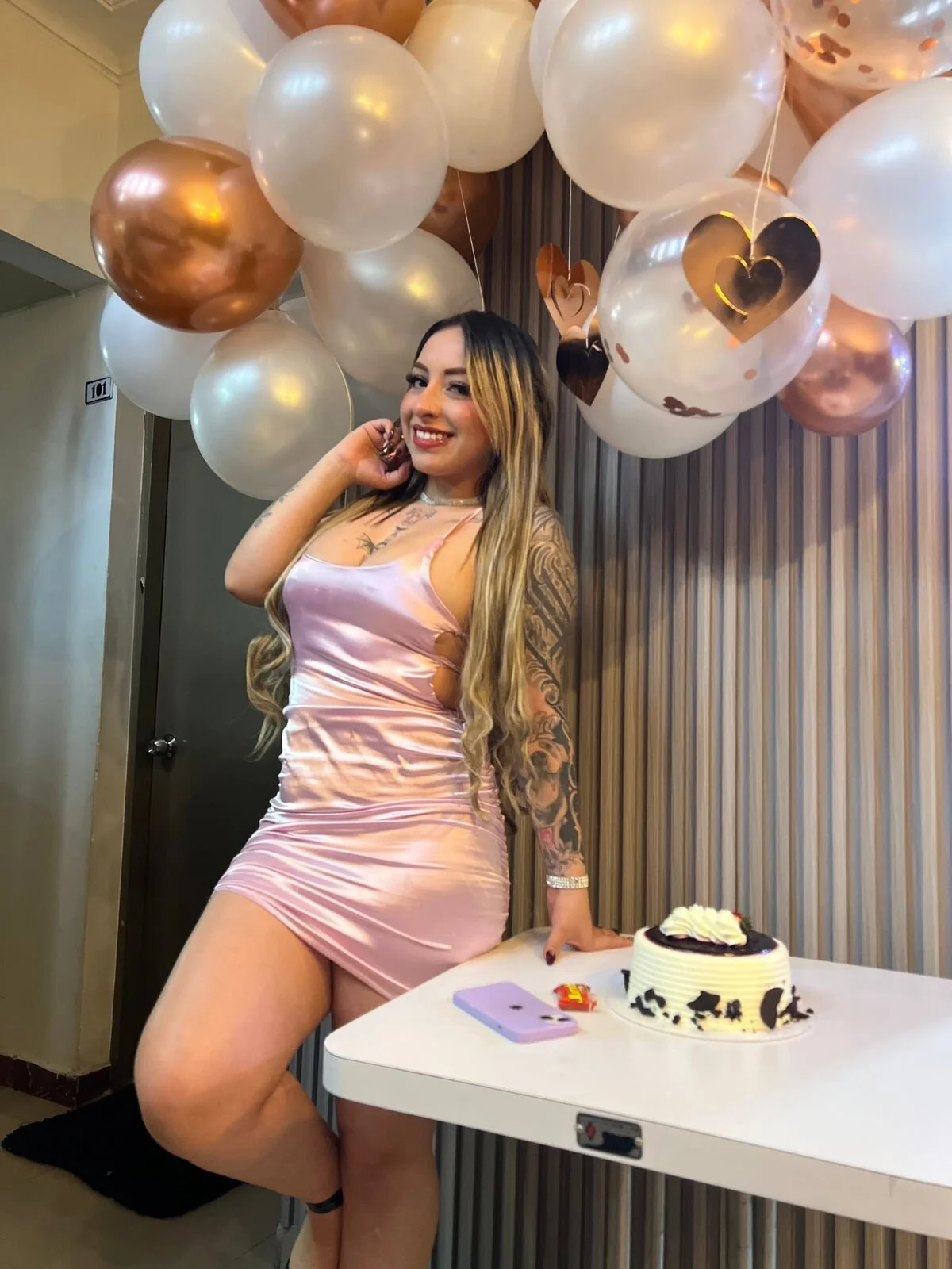 XXX Porn Photo of Nude samarajhonson 240