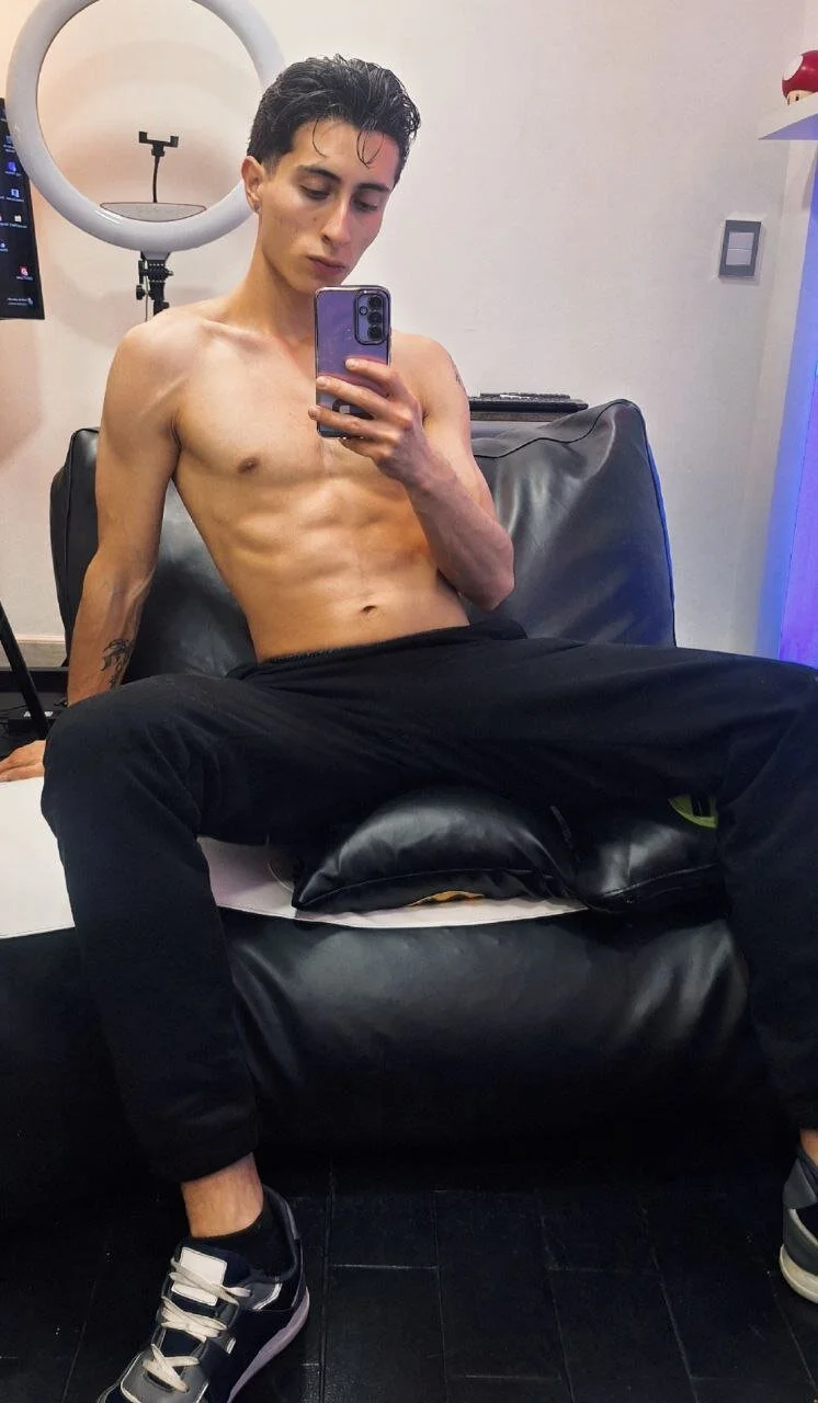 XXX Porn Photo of Nude sammy_and_ithan 19