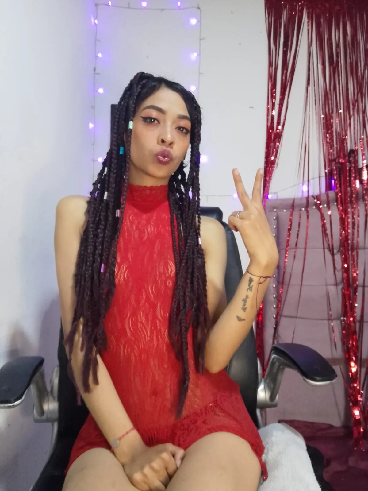 XXX Porn Photo of Nude toxxxic_cams 29
