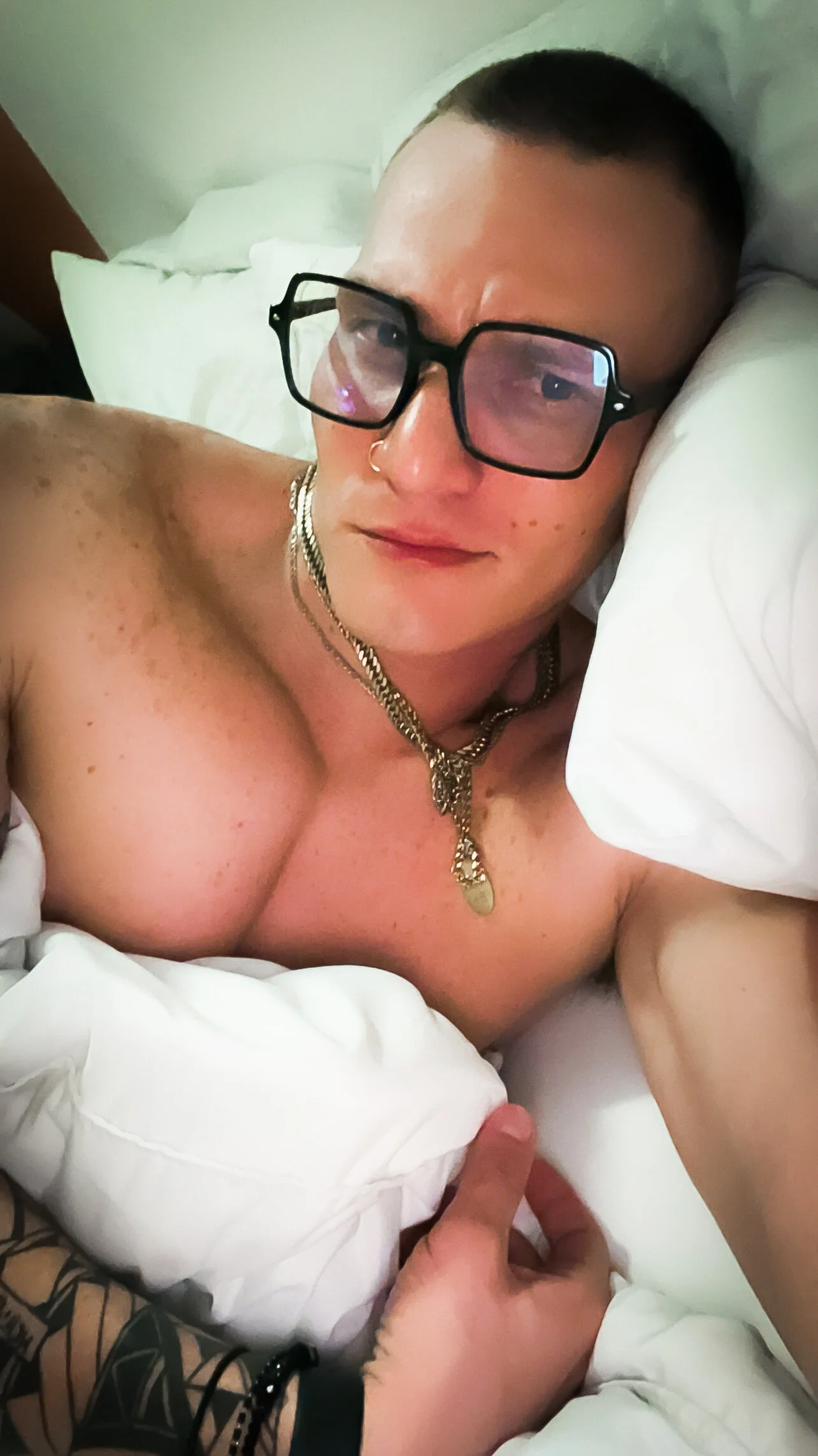 XXX Porn Photo of Nude Dixonykaty 14