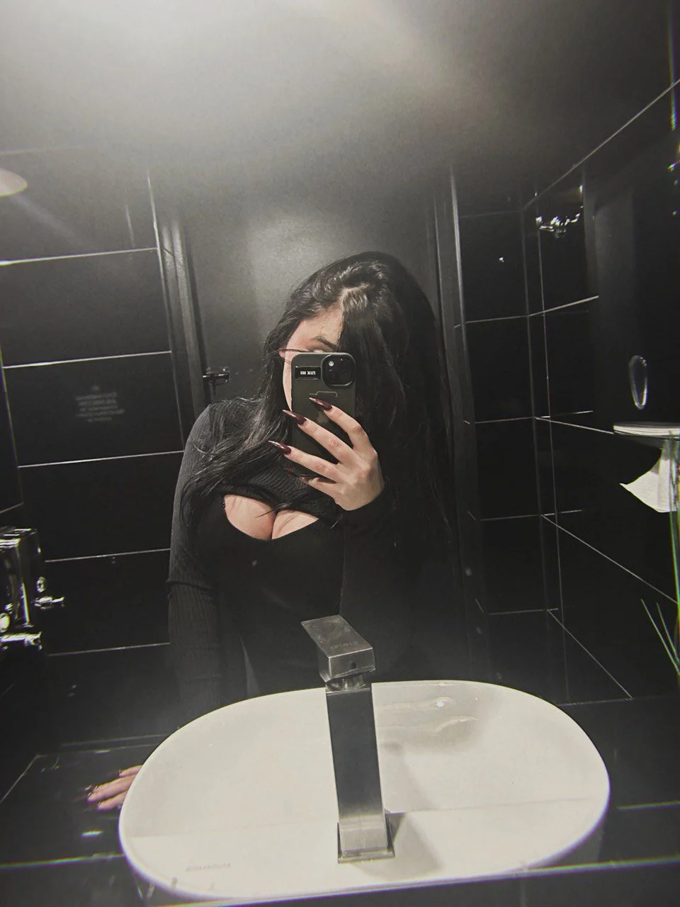 XXX Porn Photo of Nude Lily_roo 3