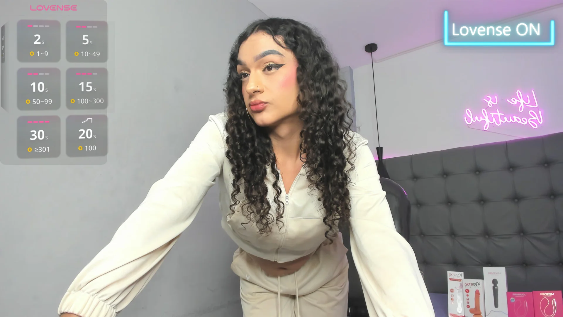 XXX Porn Photo of Nude scarletcherry18 125