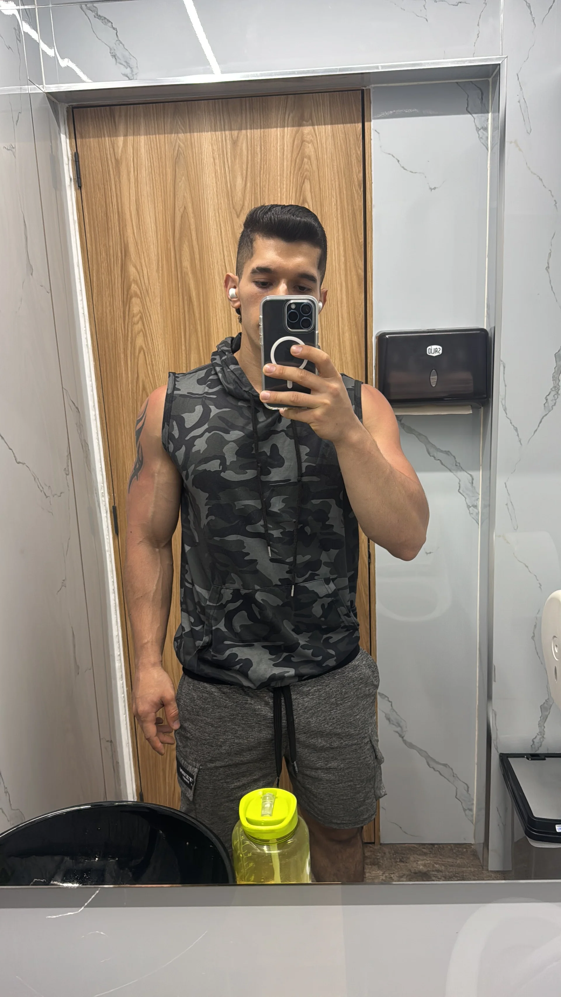 XXX Porn Photo of Nude Jake_Taylerr 3