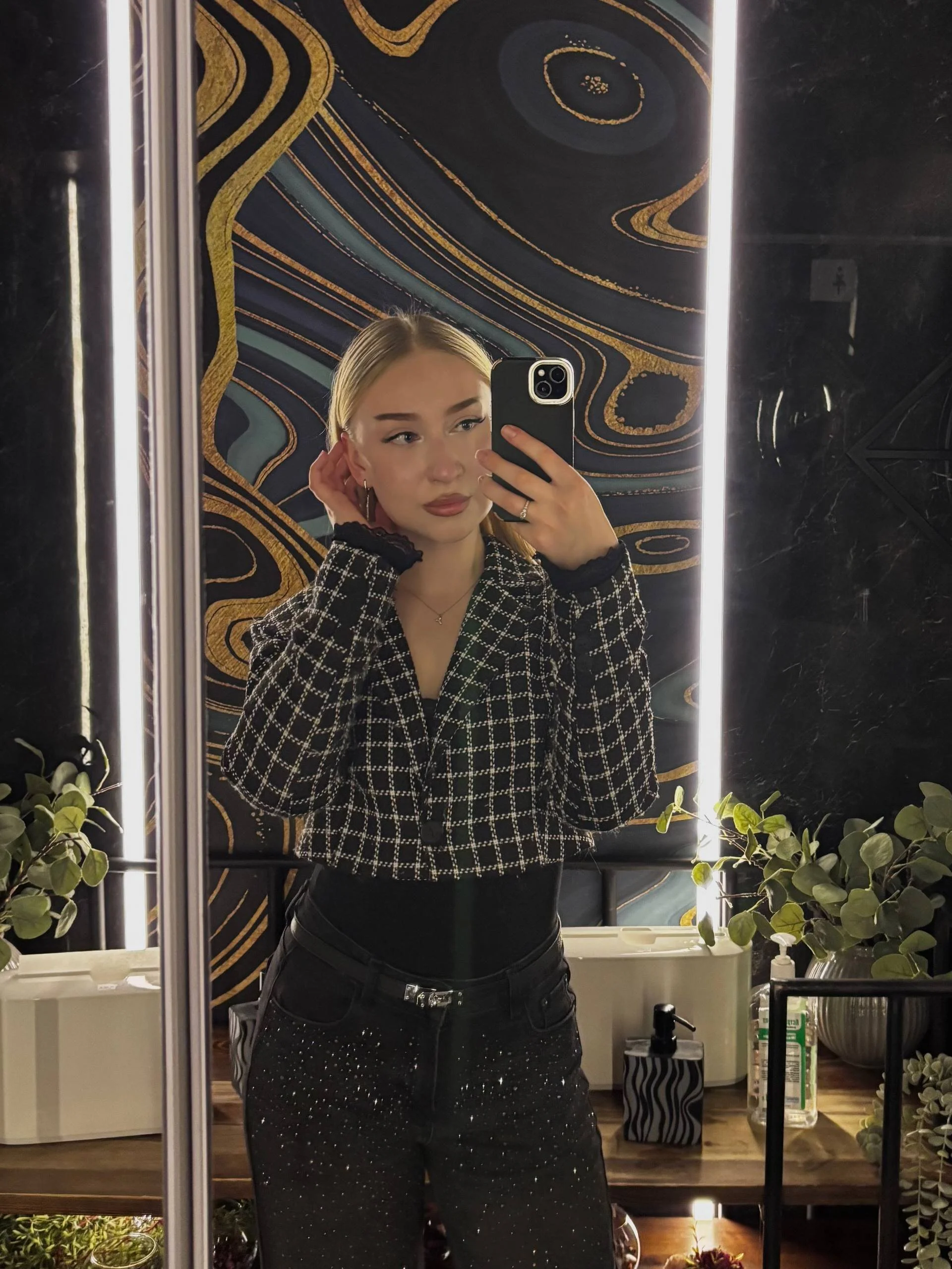 XXX Porn Photo of Nude AlinaTeaseX 4