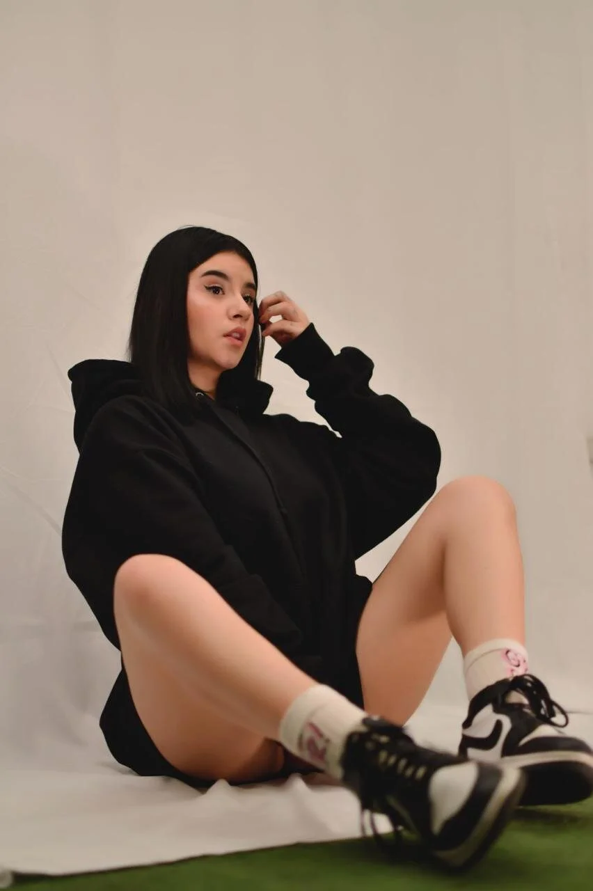 XXX Porn Photo of Nude SaraBraun_ 11