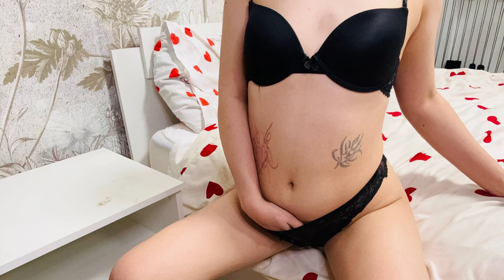 XXX Porn Photo of Nude kamiecuttie 2