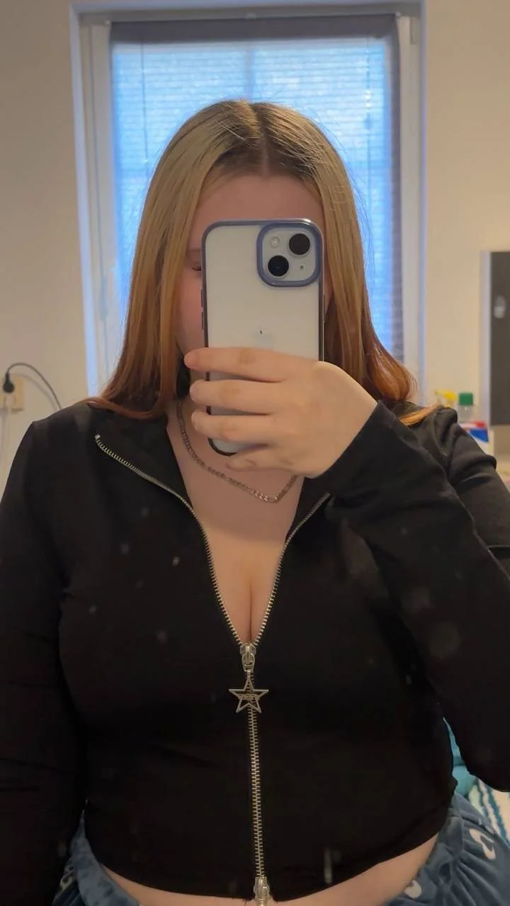 XXX Porn Photo of Nude Young_Milka 1