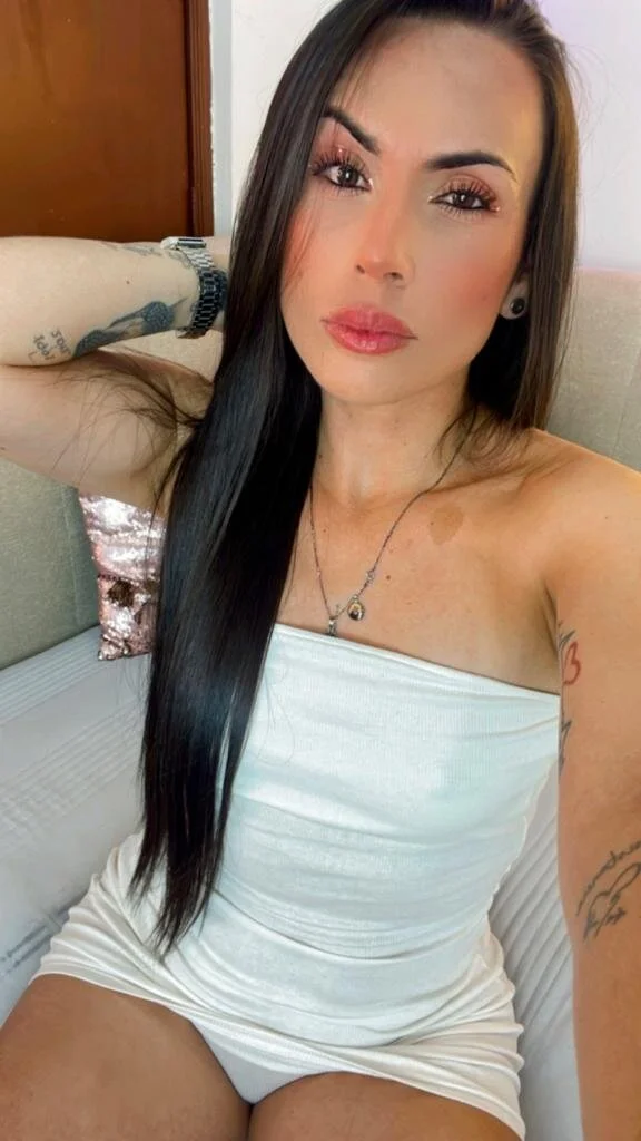 XXX Porn Photo of Nude im_aliss 3