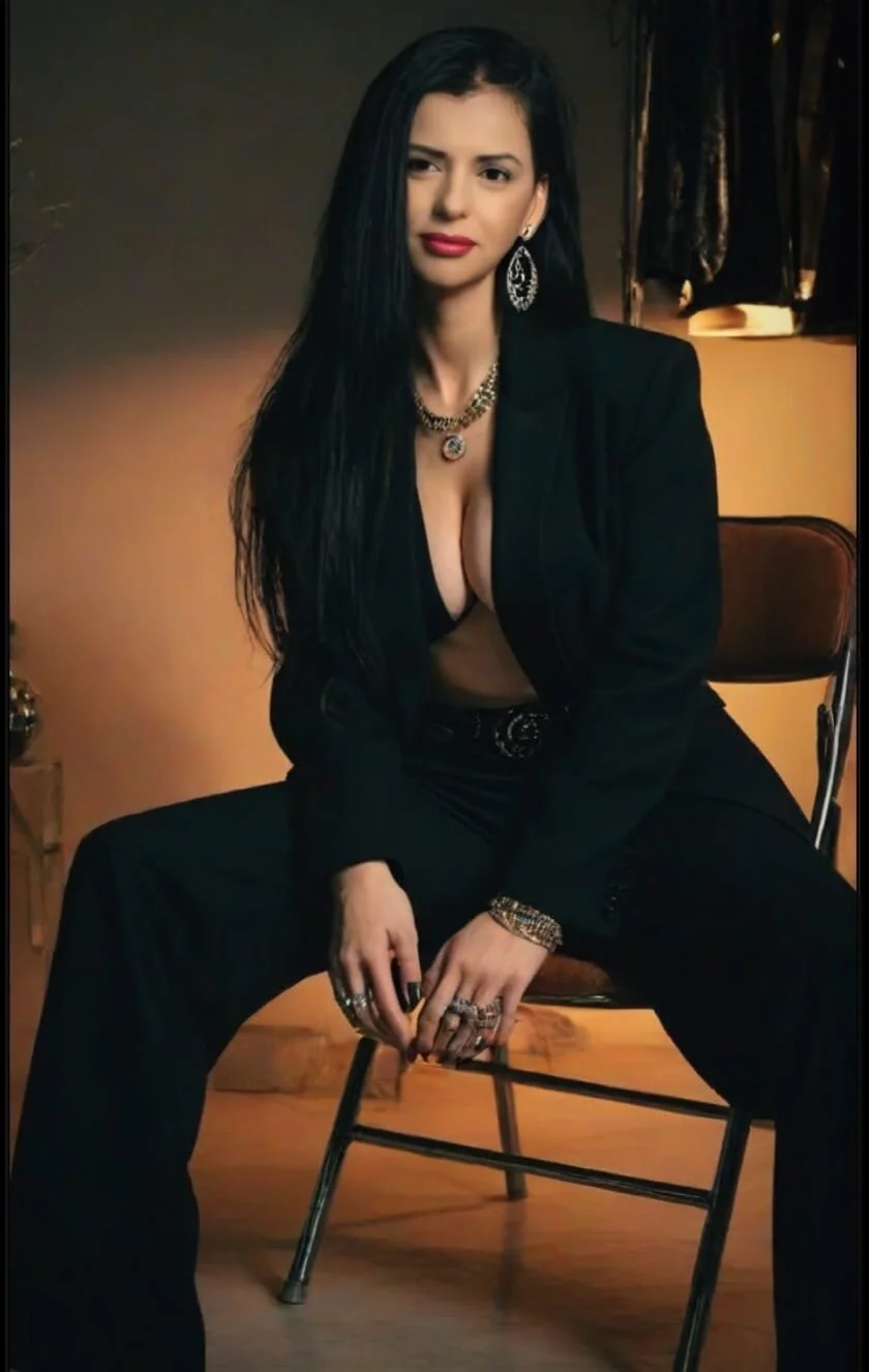 XXX Porn Photo of Nude juliahayessxx 796
