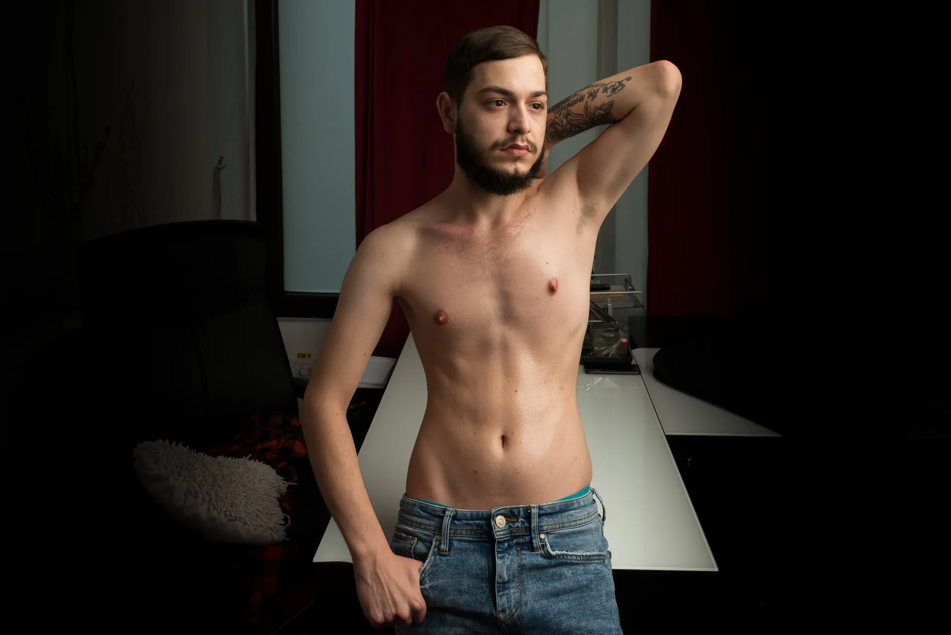 XXX Porn Photo of Nude kemallgolld 5