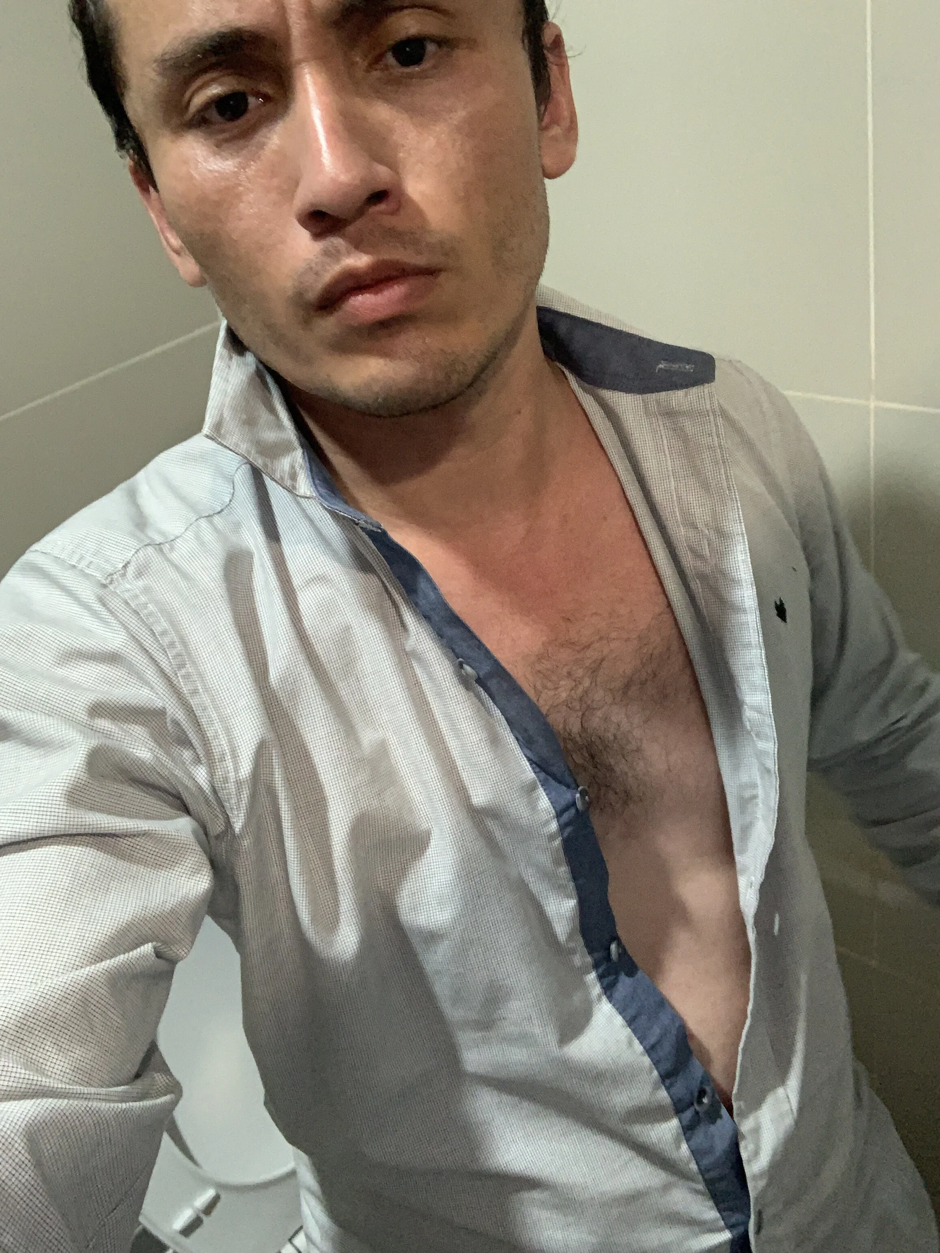 XXX Porn Photo of Nude hornymkfunguy 6