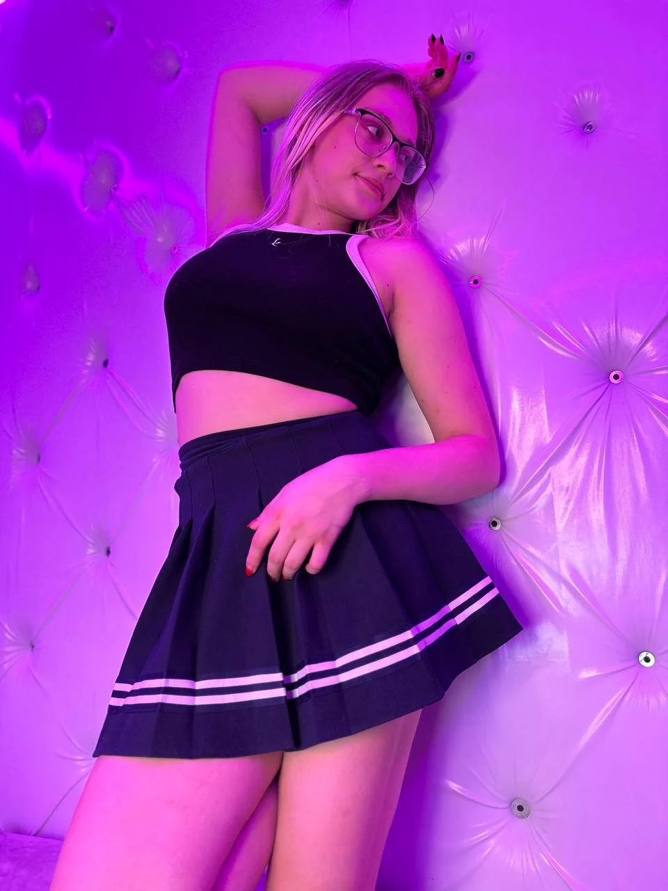 XXX Porn Photo of Nude KaraLiin 35