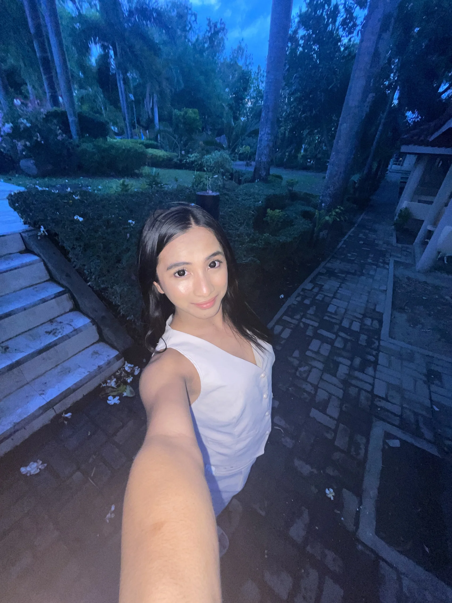 XXX Porn Photo of Nude hugeasiancockandrea 4