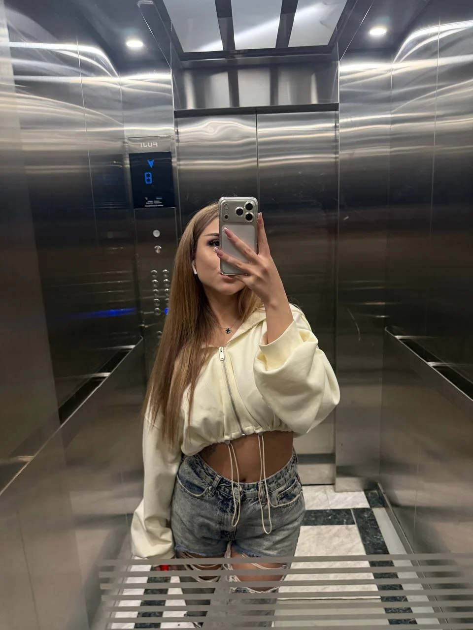 XXX Porn Photo of Nude NectarGirl 1