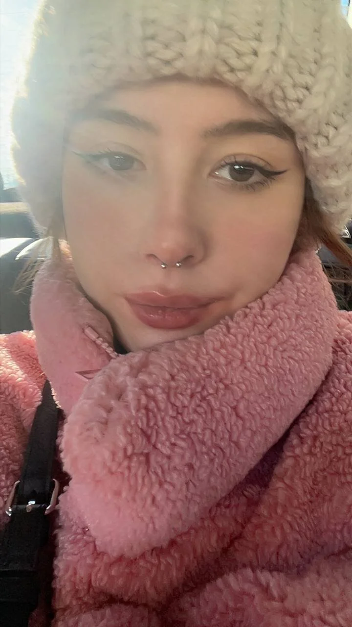 XXX Porn Photo of Nude 18km_from_you 2