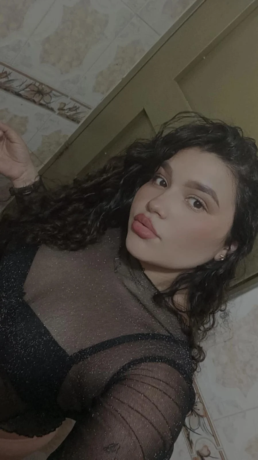 XXX Porn Photo of Nude chubbykinkyygirl 7