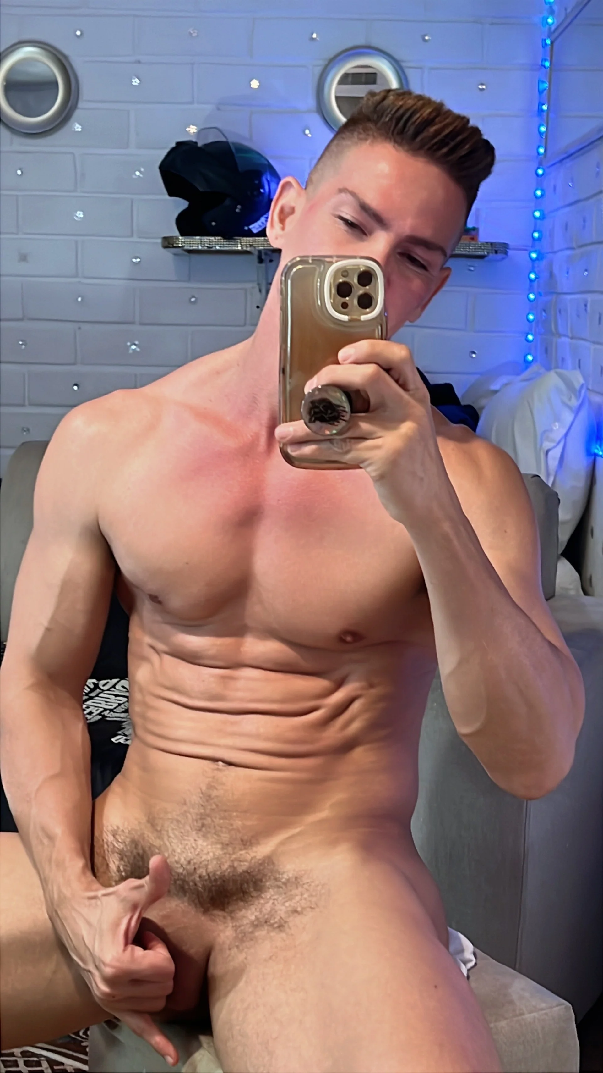 XXX Porn Photo of Nude AdanXanders 8