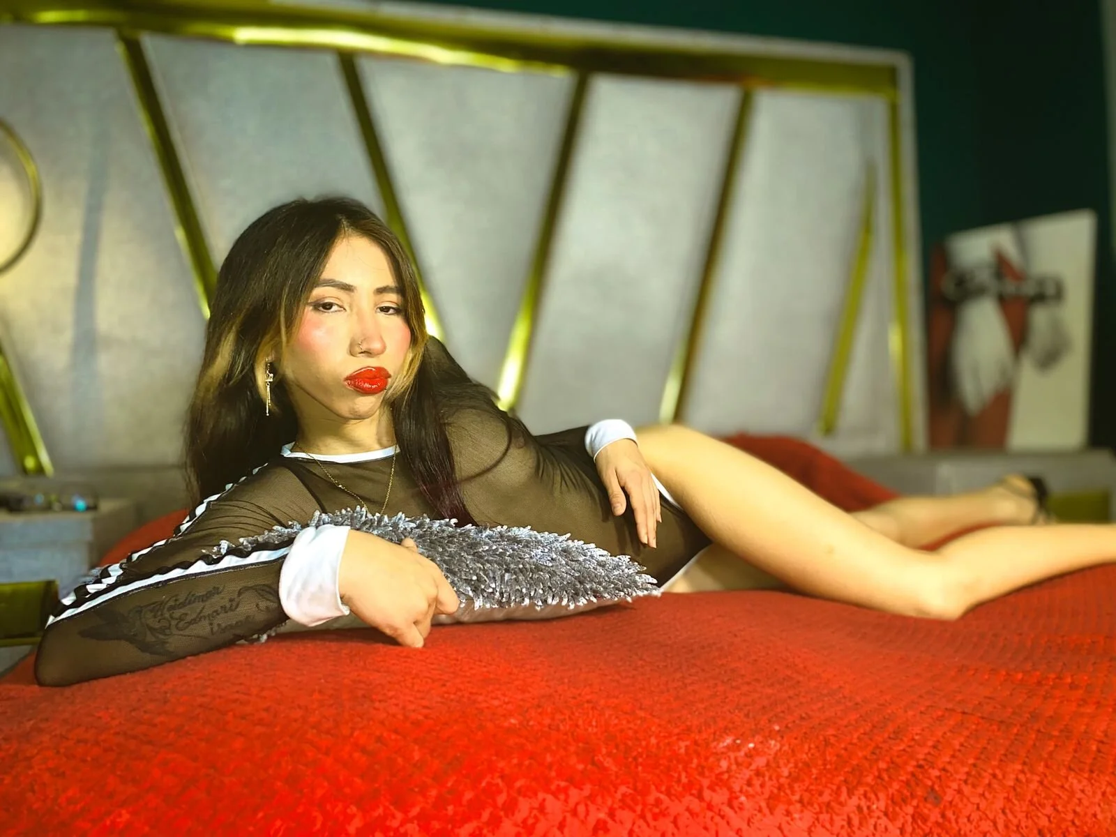 XXX Porn Photo of Nude Mara_Gonzalez 2