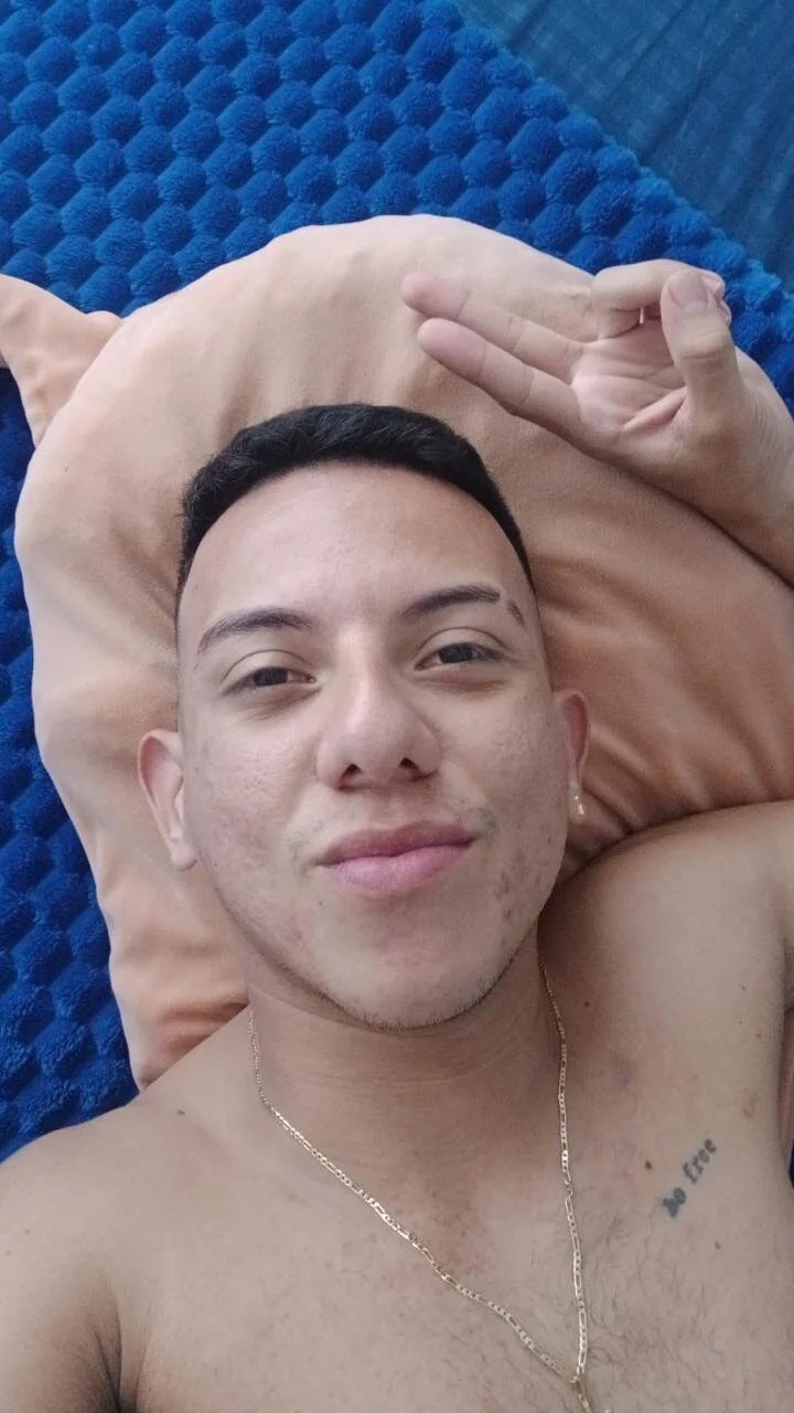 XXX Porn Photo of Nude carter_albeiro 4