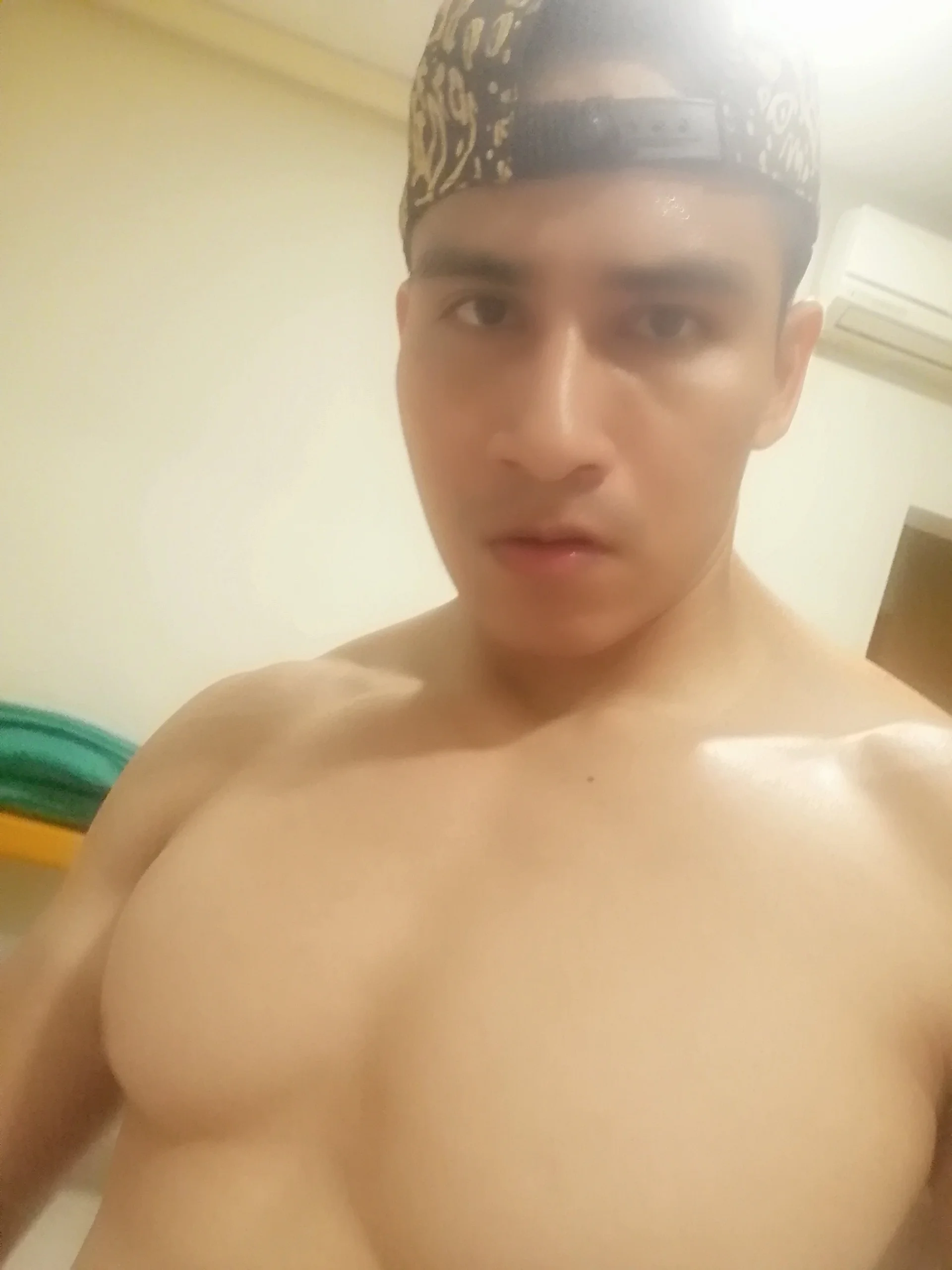 XXX Porn Photo of Nude TomaTuLeche0 1