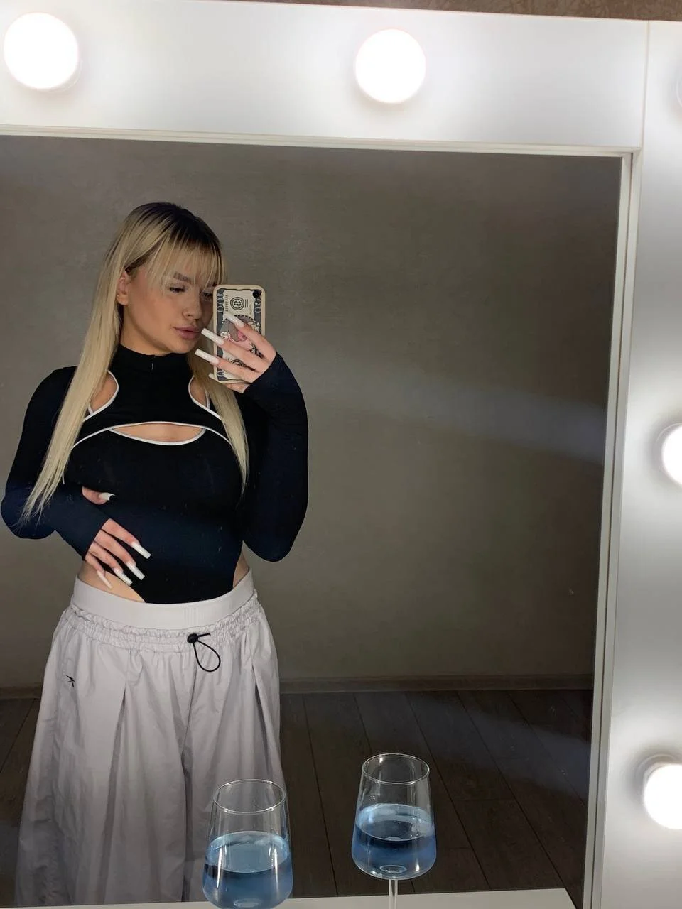 XXX Porn Photo of Nude shysophie 13