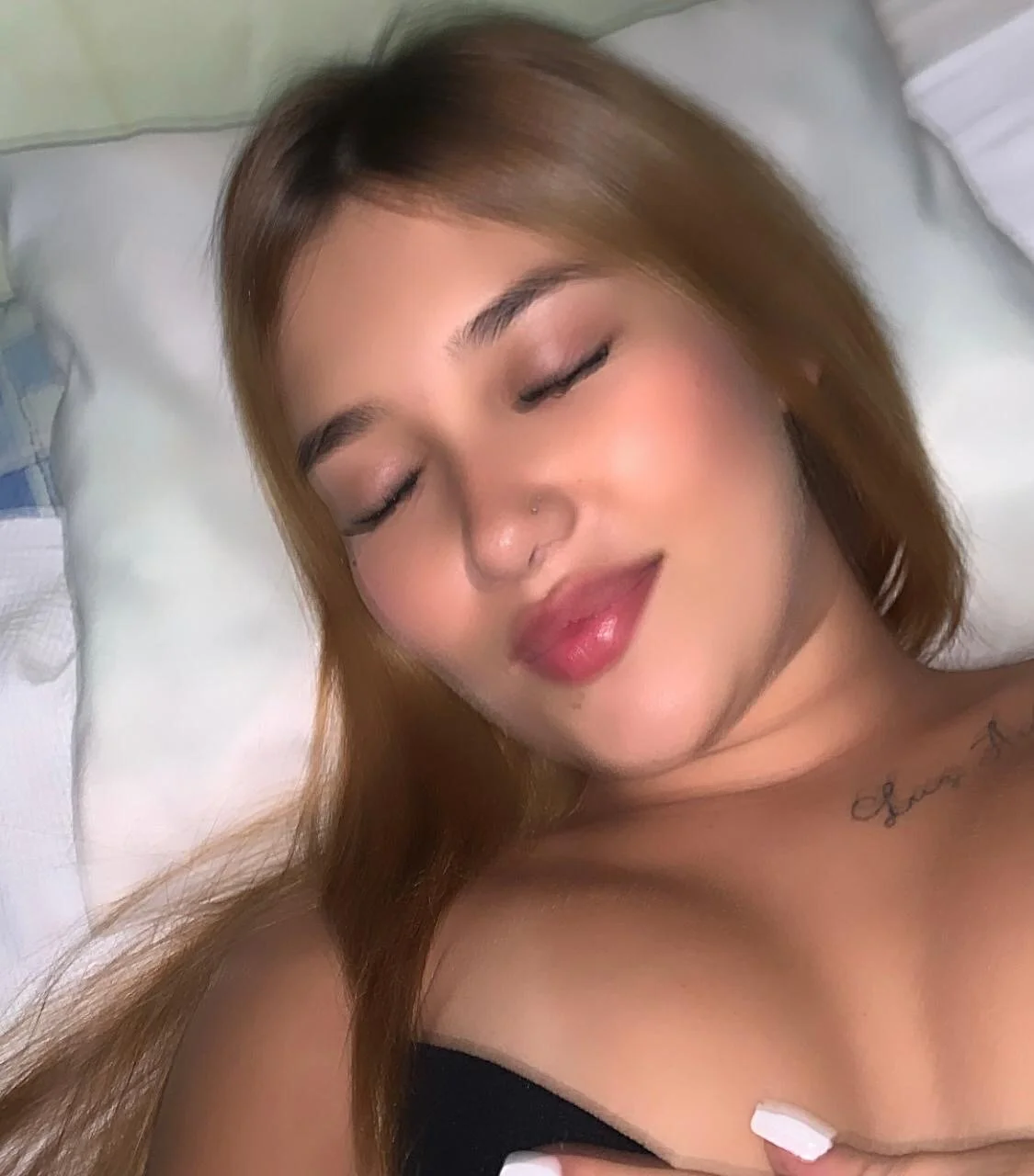 XXX Porn Photo of Nude Lyon_and_Kitana1 6