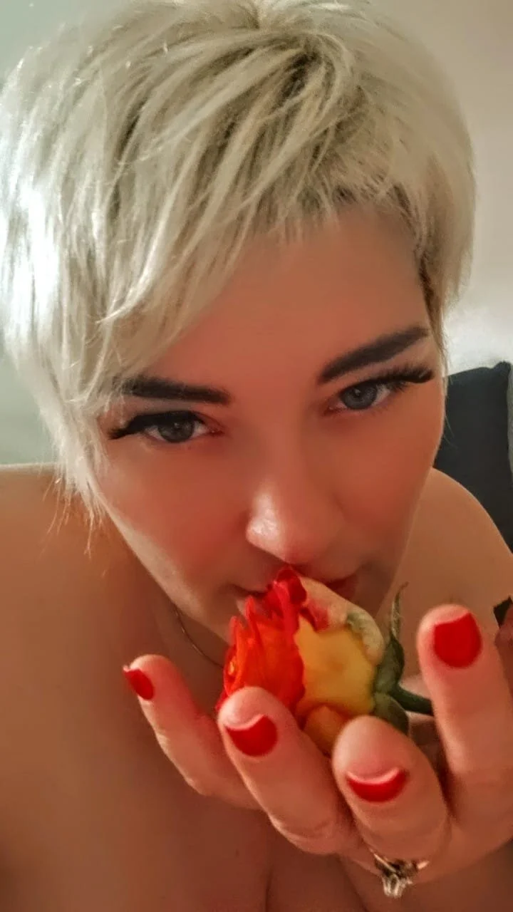 XXX Porn Photo of Nude Just_Evgenia 24