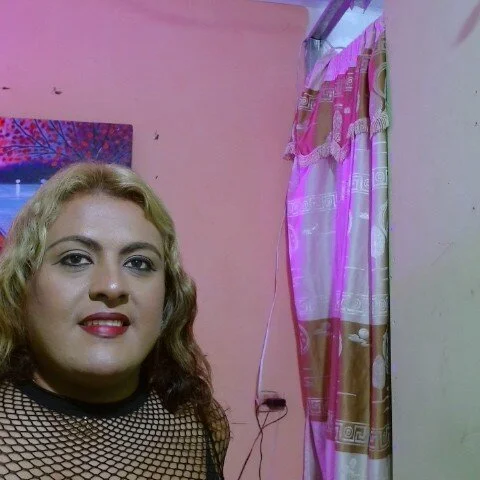 XXX Porn Photo of Nude KIARAMARSHALLWELLZ 4