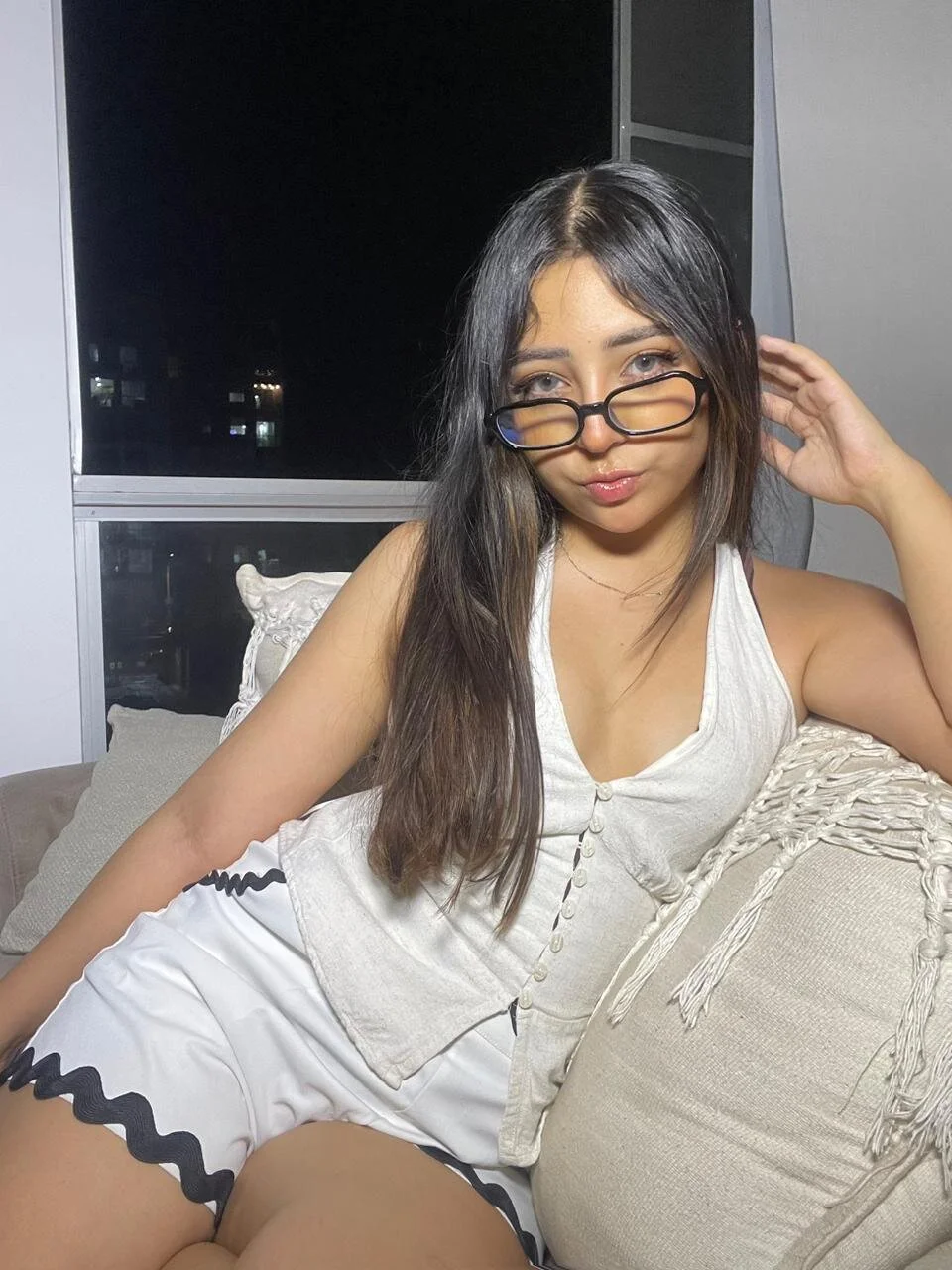 XXX Porn Photo of Nude Emyg0mezz 5