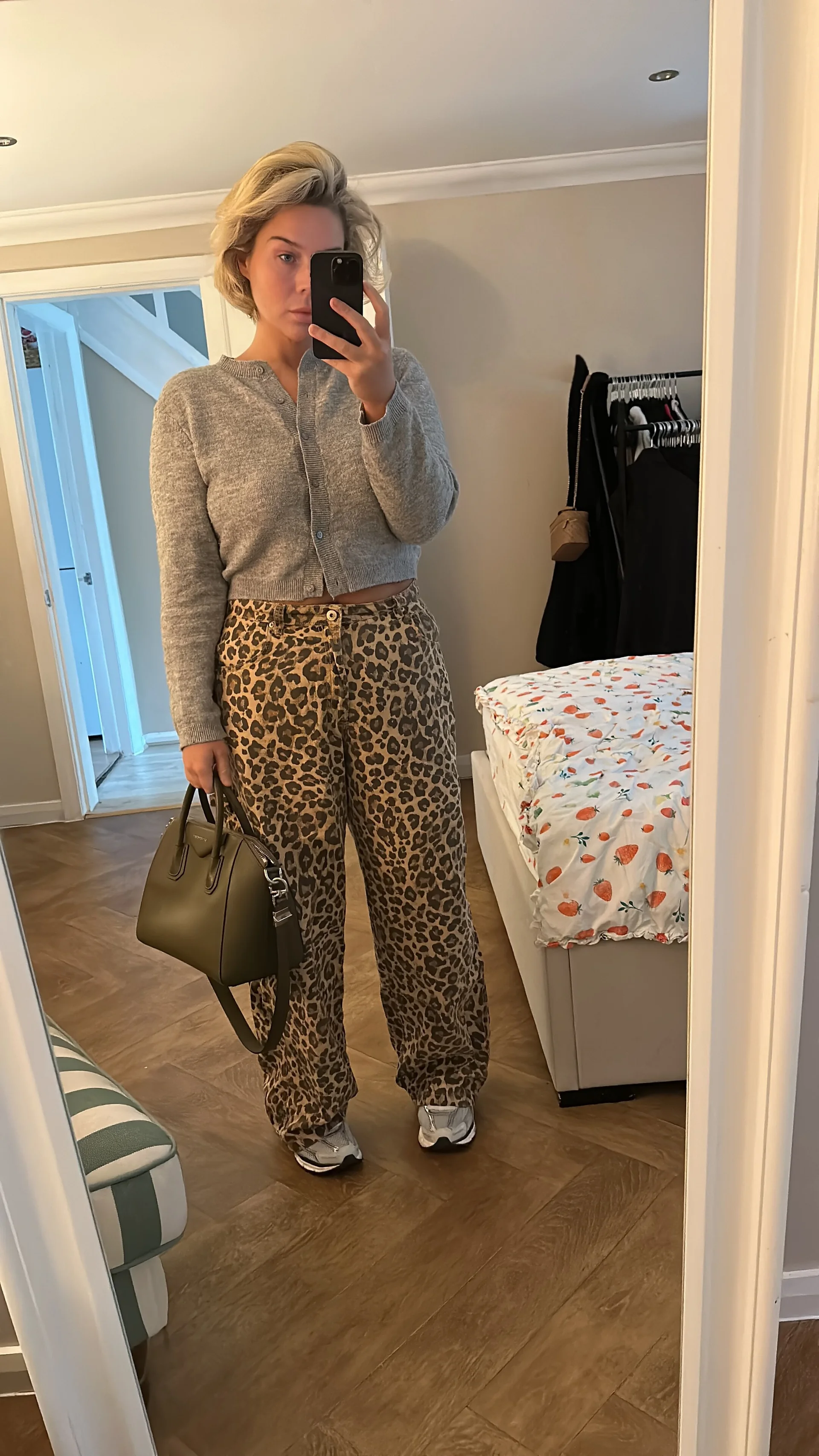 XXX Porn Photo of Nude erincheshire 7