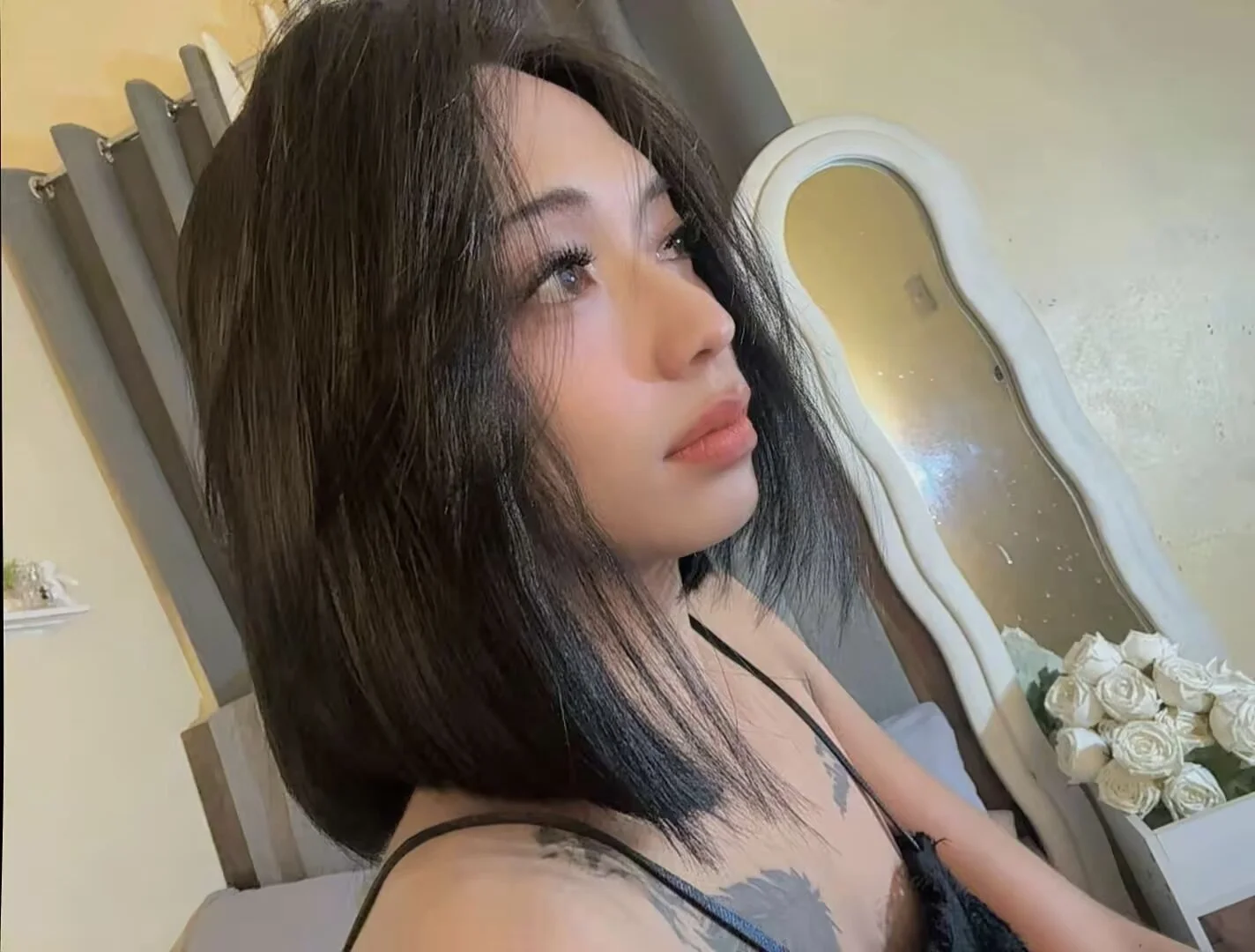 XXX Porn Photo of Nude vanessamarieee 1